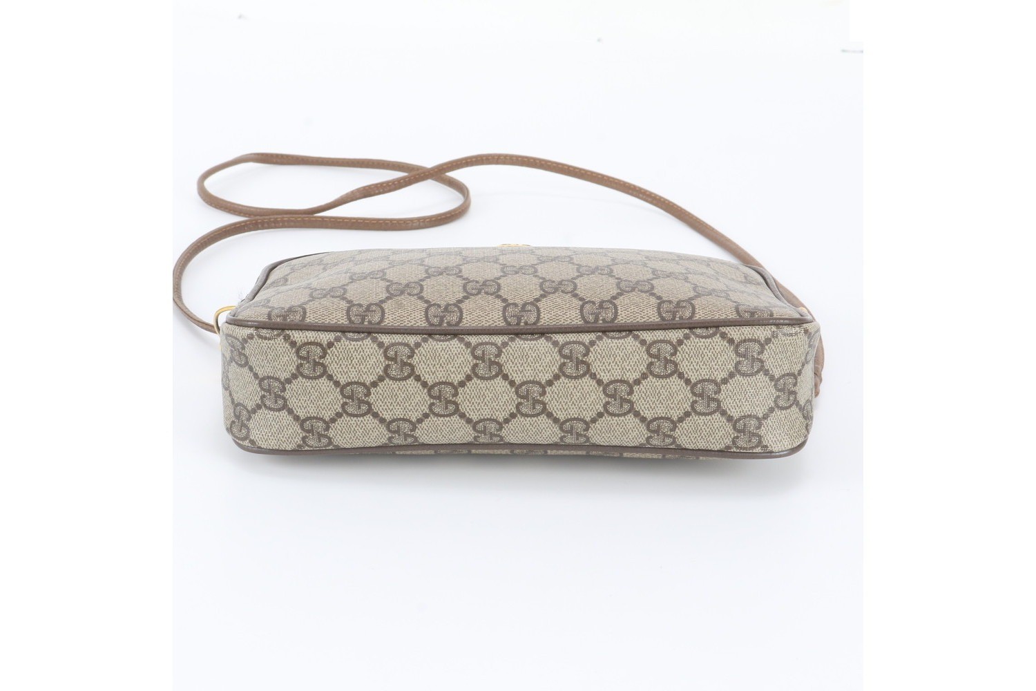 Vintage Gucci GG Supreme Leather Shoulder Bag — view 6