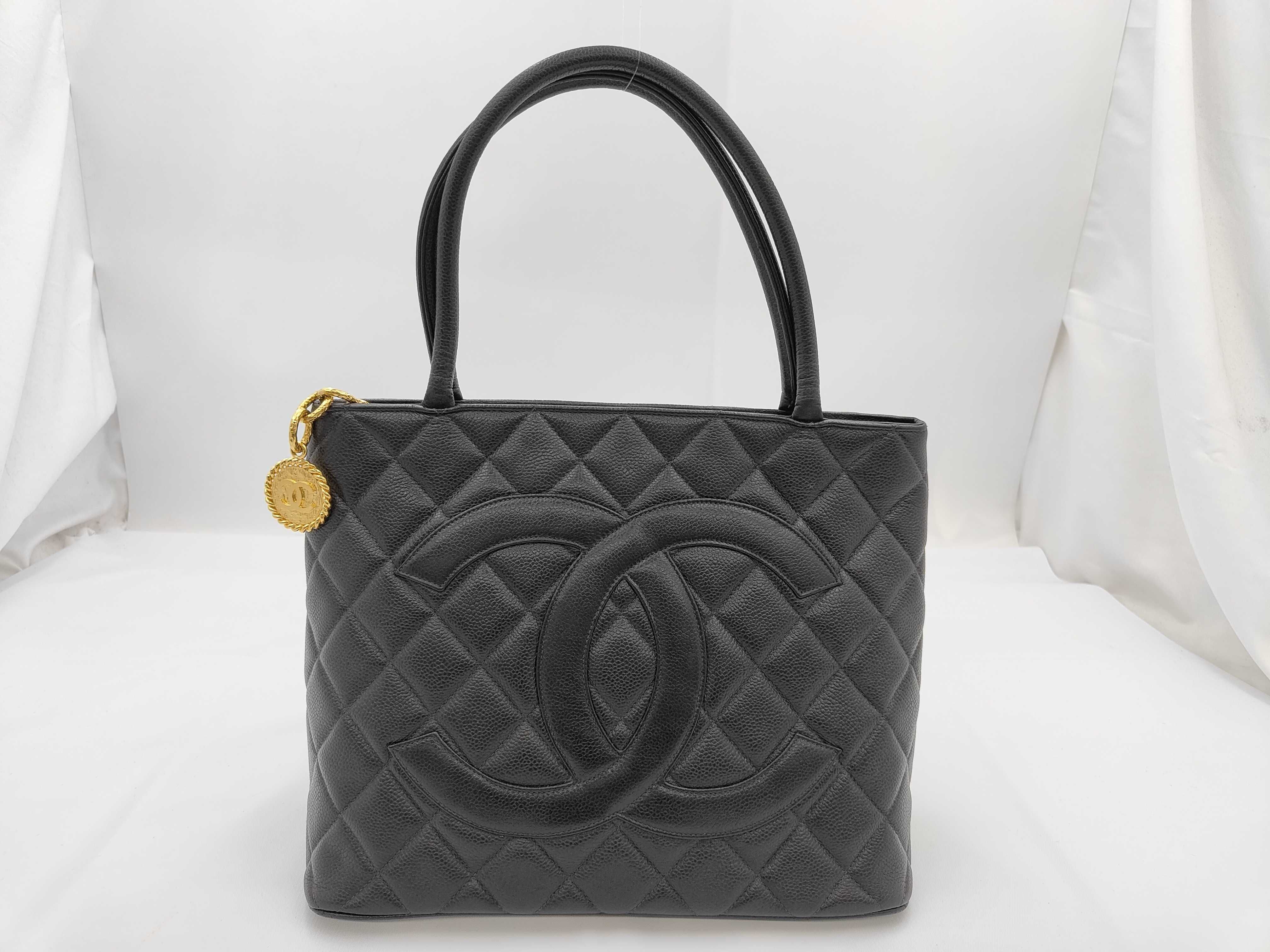Caviar Skin Reissue Tote Bag, Black, Series 4 Tote Bag