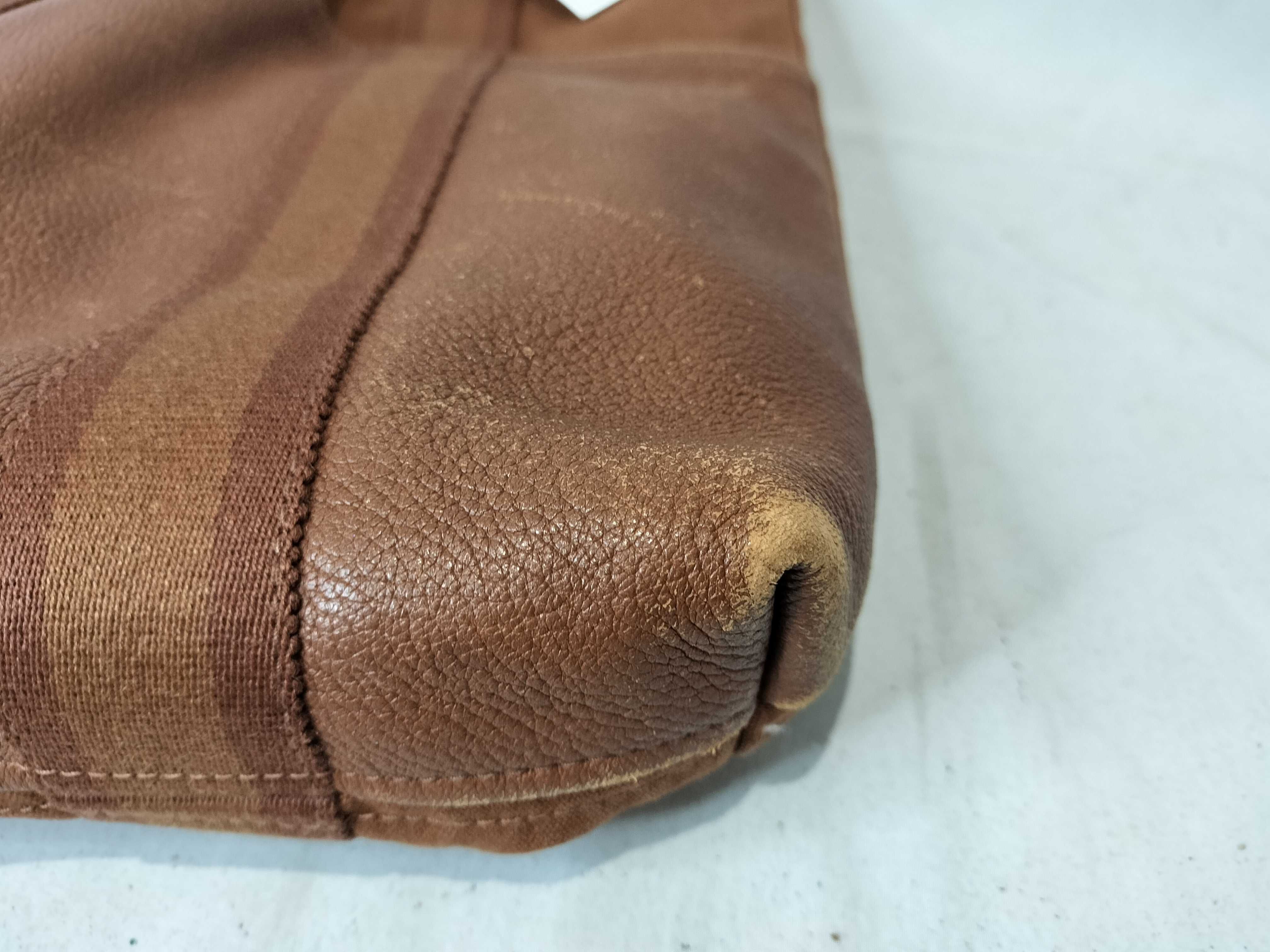 Fourre-Tout Cabas Handbag — view 6