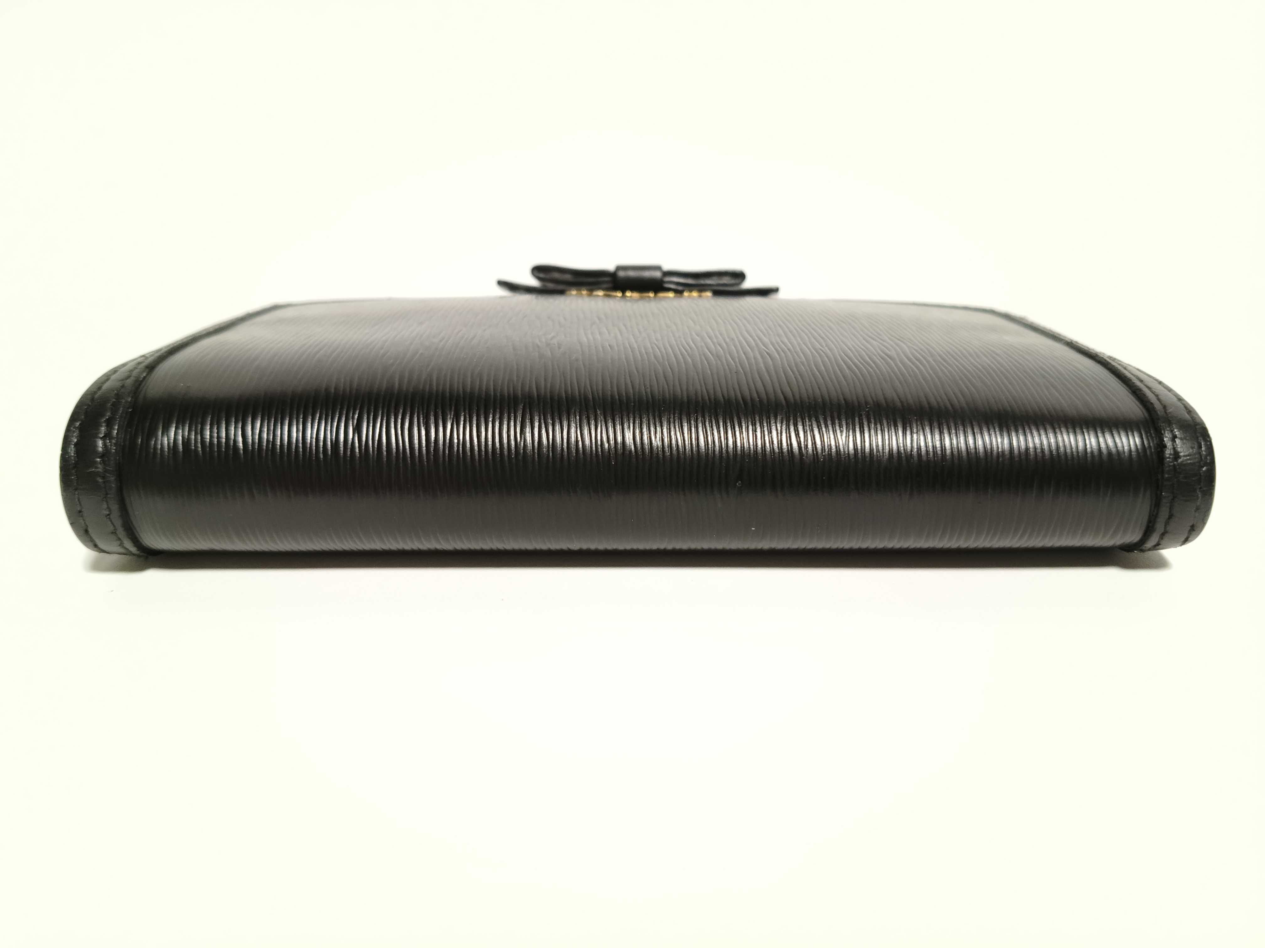 Ribbon Leather Bi-fold Wallet Black Serial Number Box Wallet — view 3