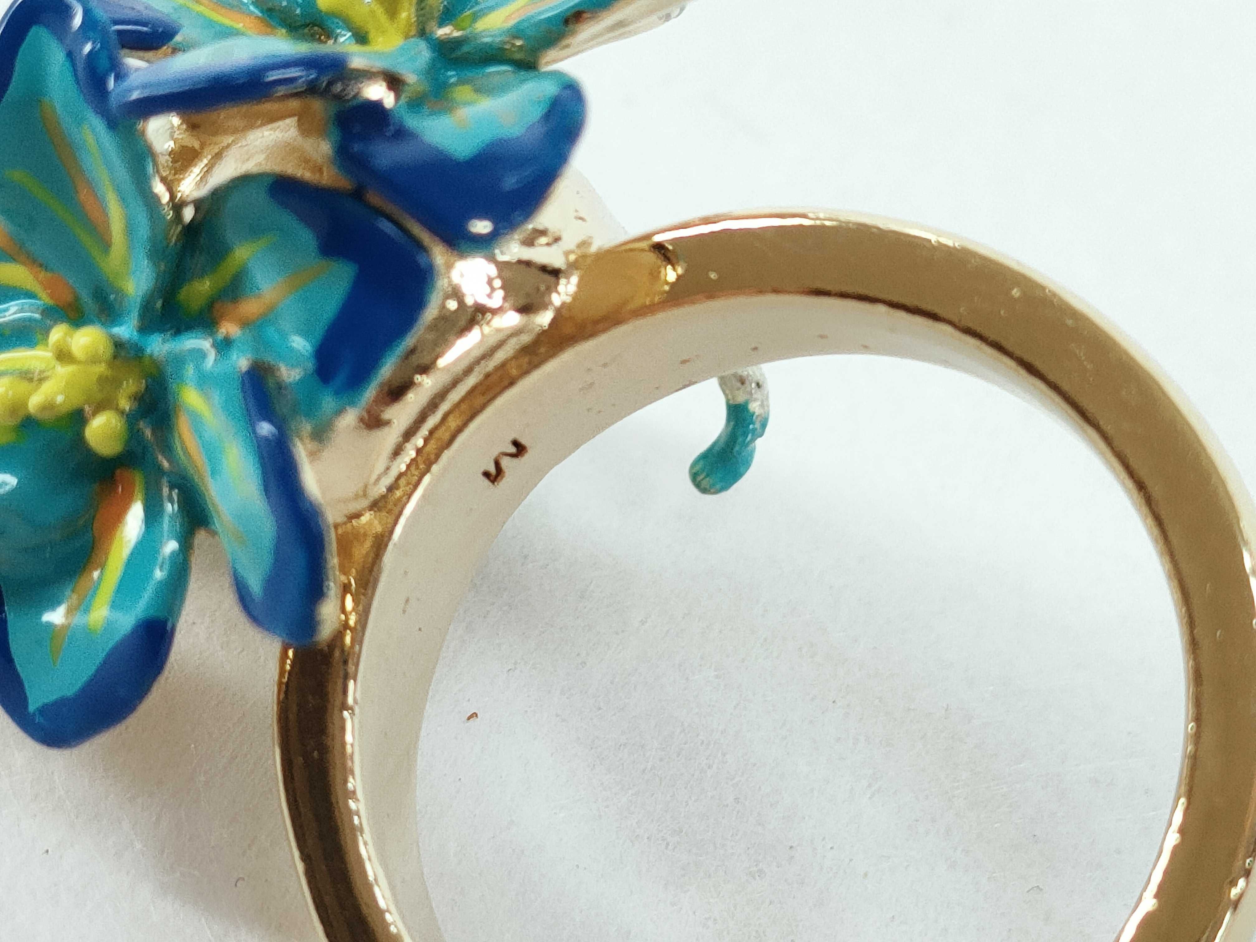 Toile de Jouy Voyage Tiger Flower Ring, Size M — view 9