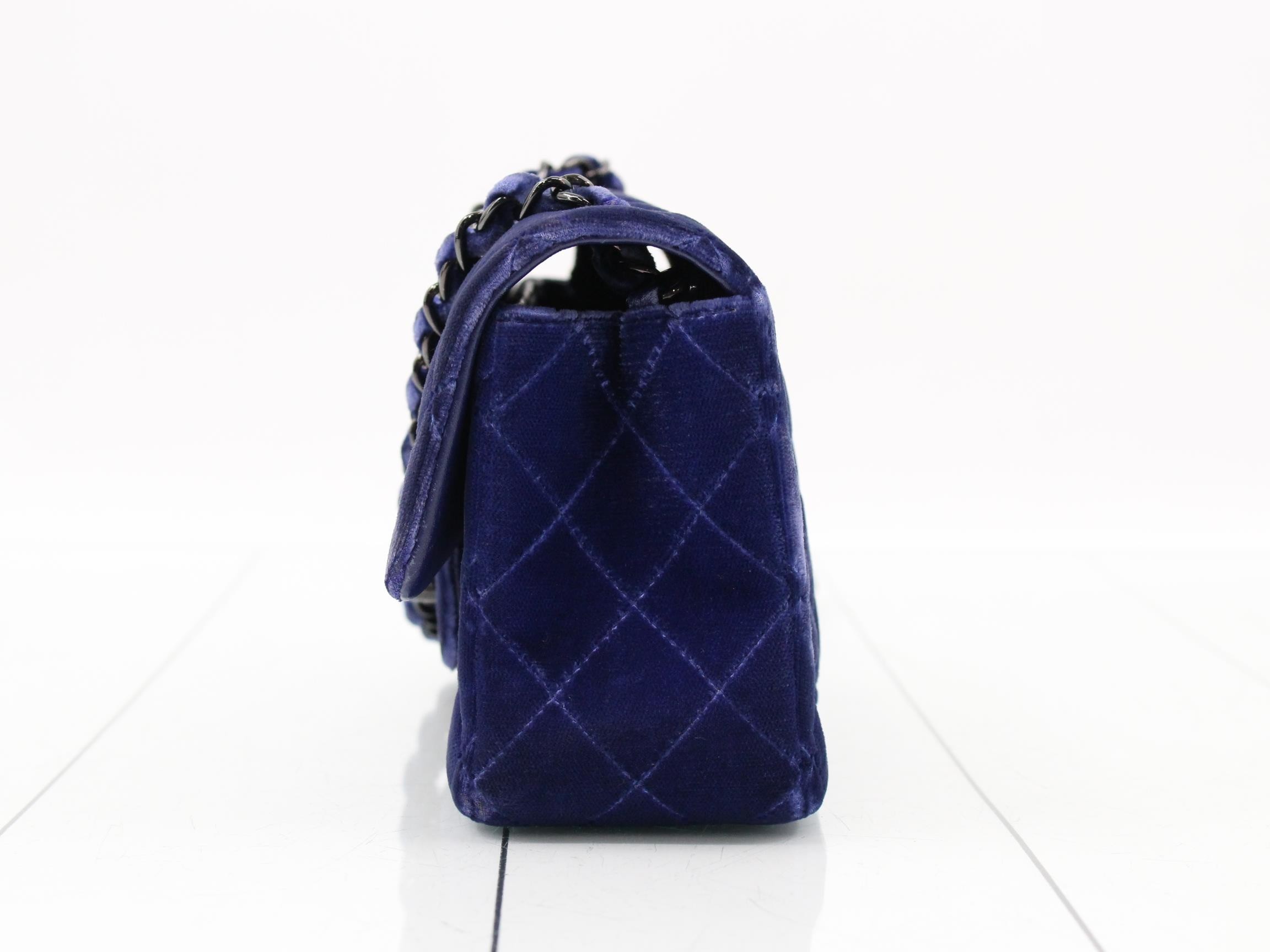 Matelassé (bag) - Shoulder bag — view 3