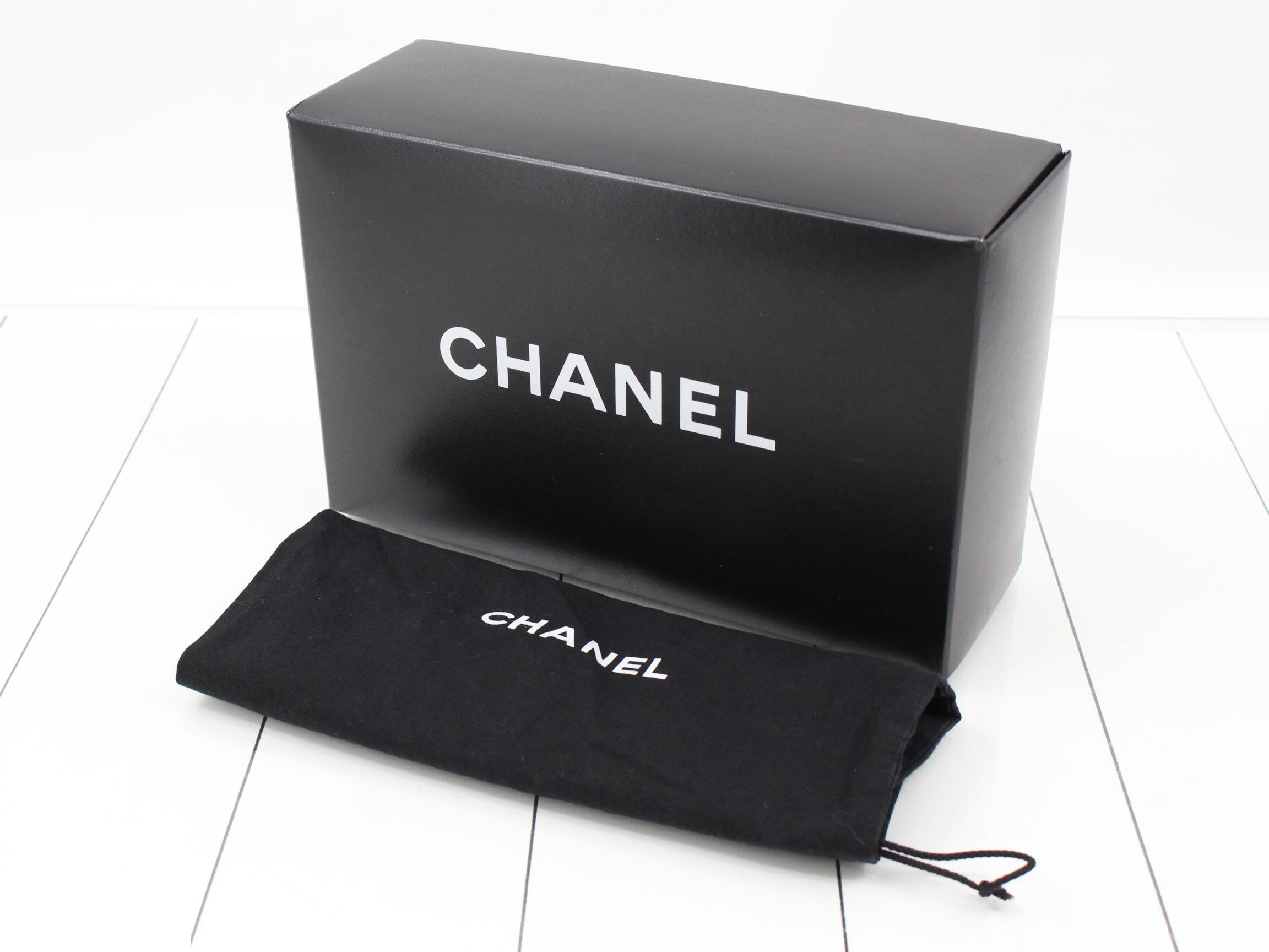 Matelassé (bag) - Shoulder bag — view 7