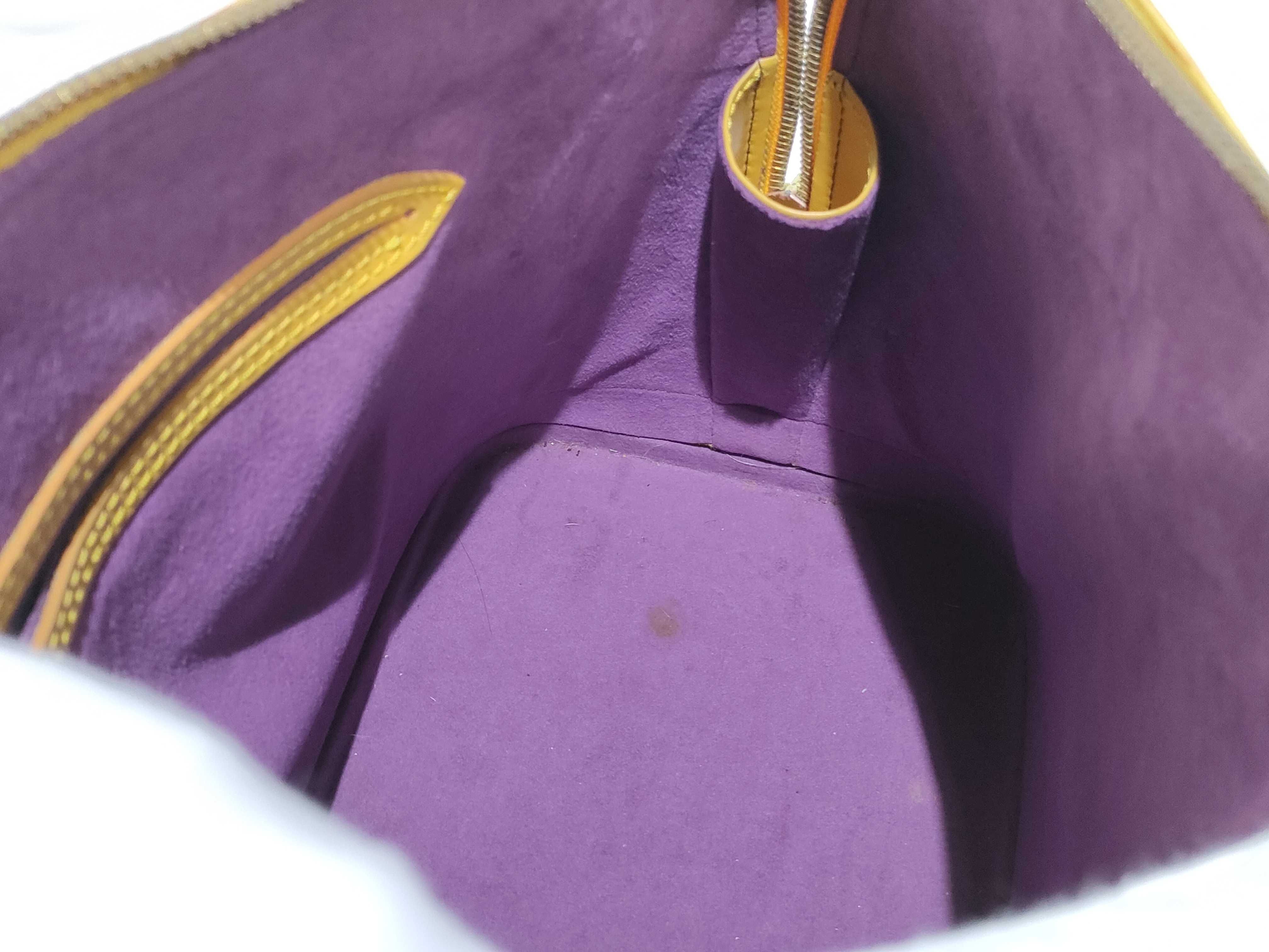 Epi Alma M52149 AR0966 Handbag — view 11