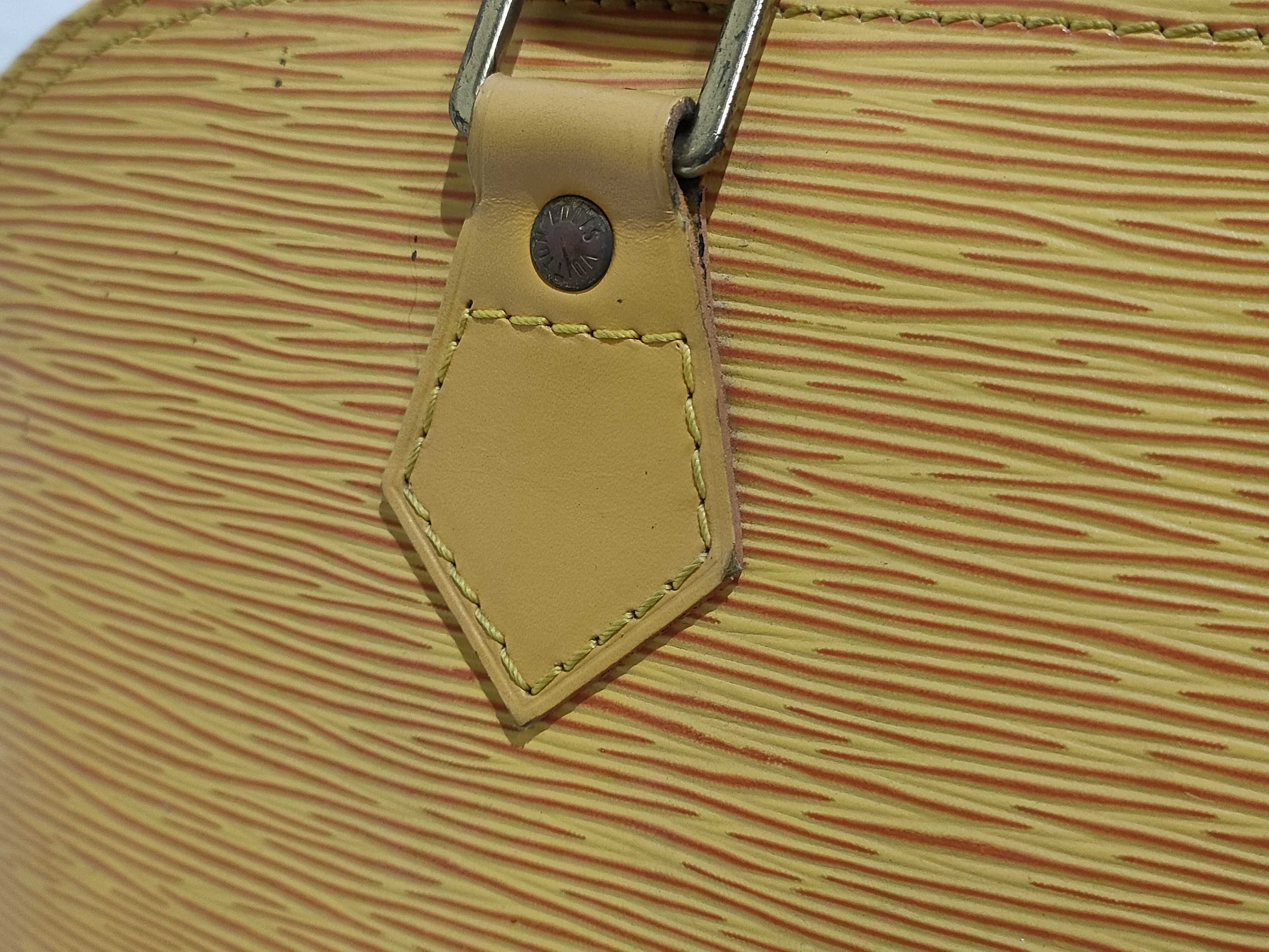 Epi Alma M52149 AR0966 Handbag — view 15