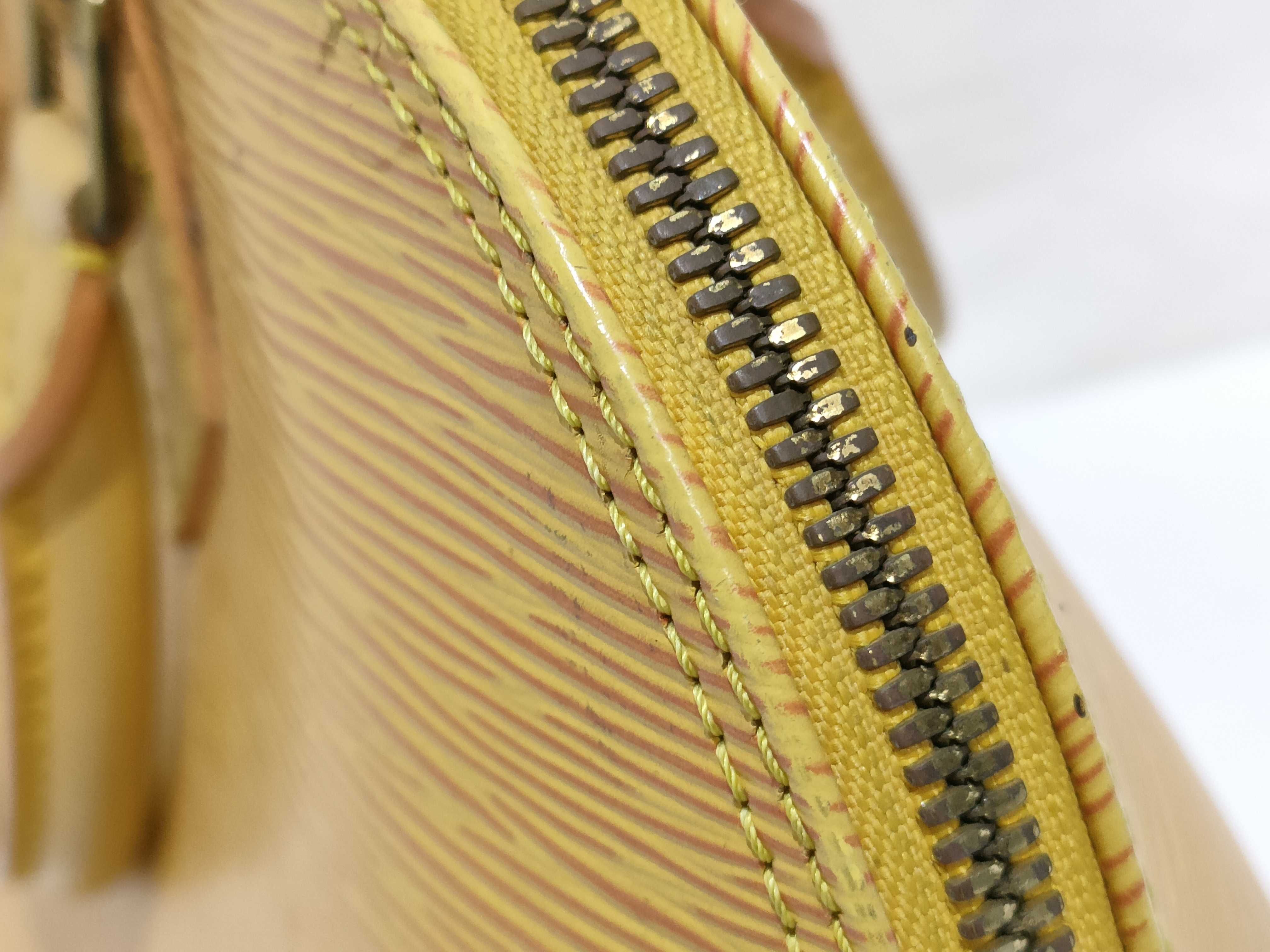Epi Alma M52149 AR0966 Handbag — view 8
