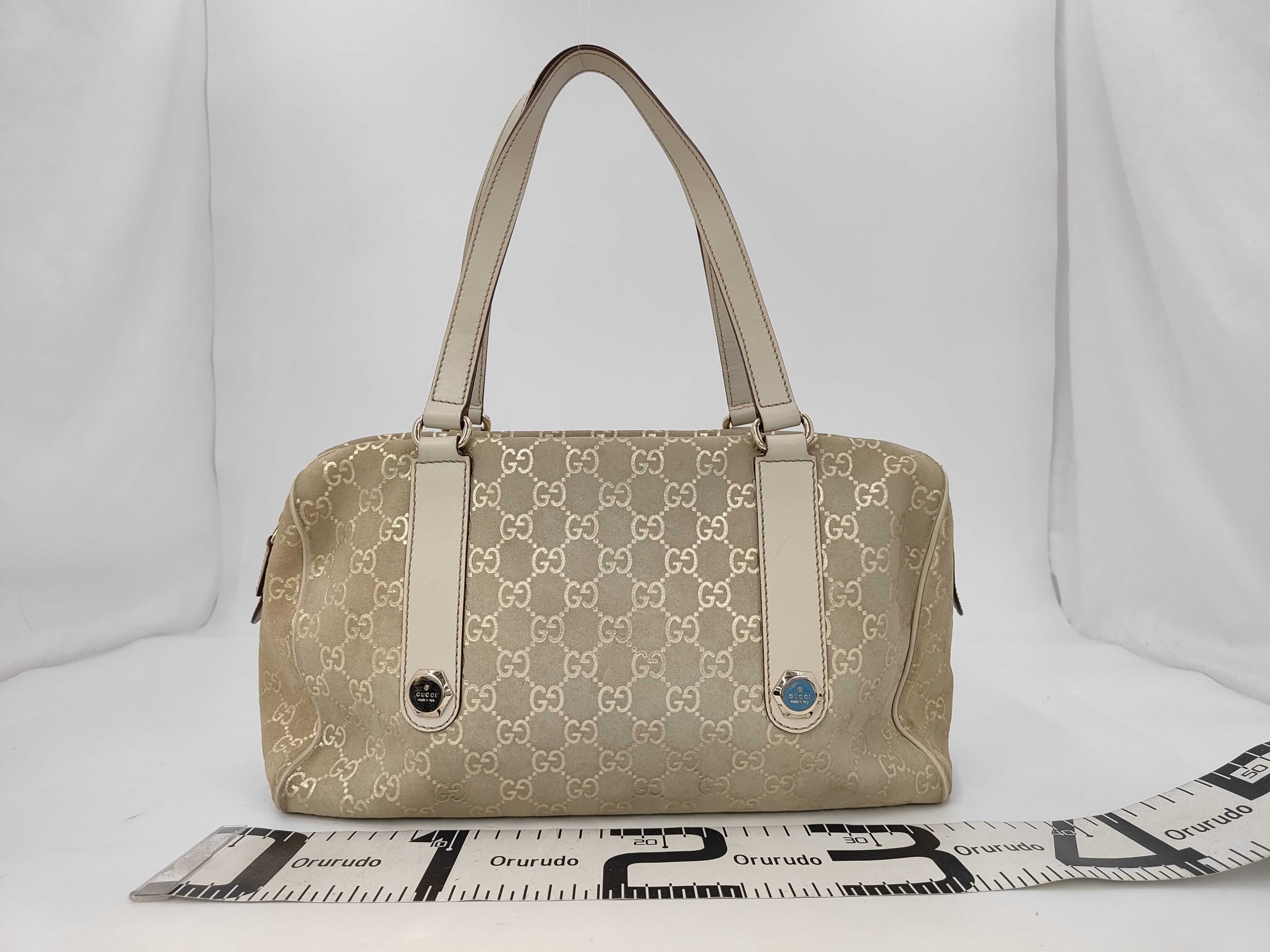 GG Canvas Shoulder Bag Handbag — view 2