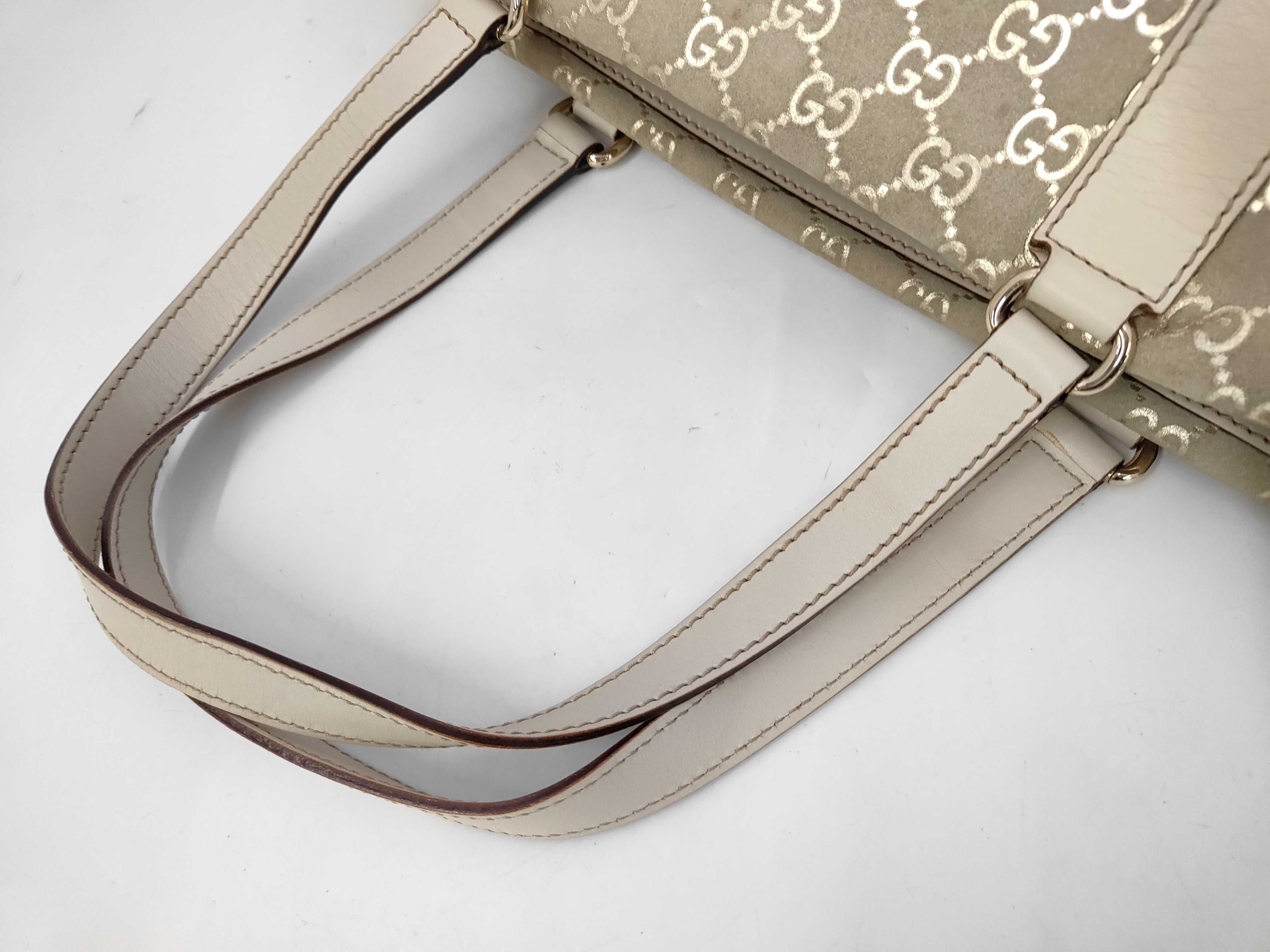 GG Canvas Shoulder Bag Handbag — view 5