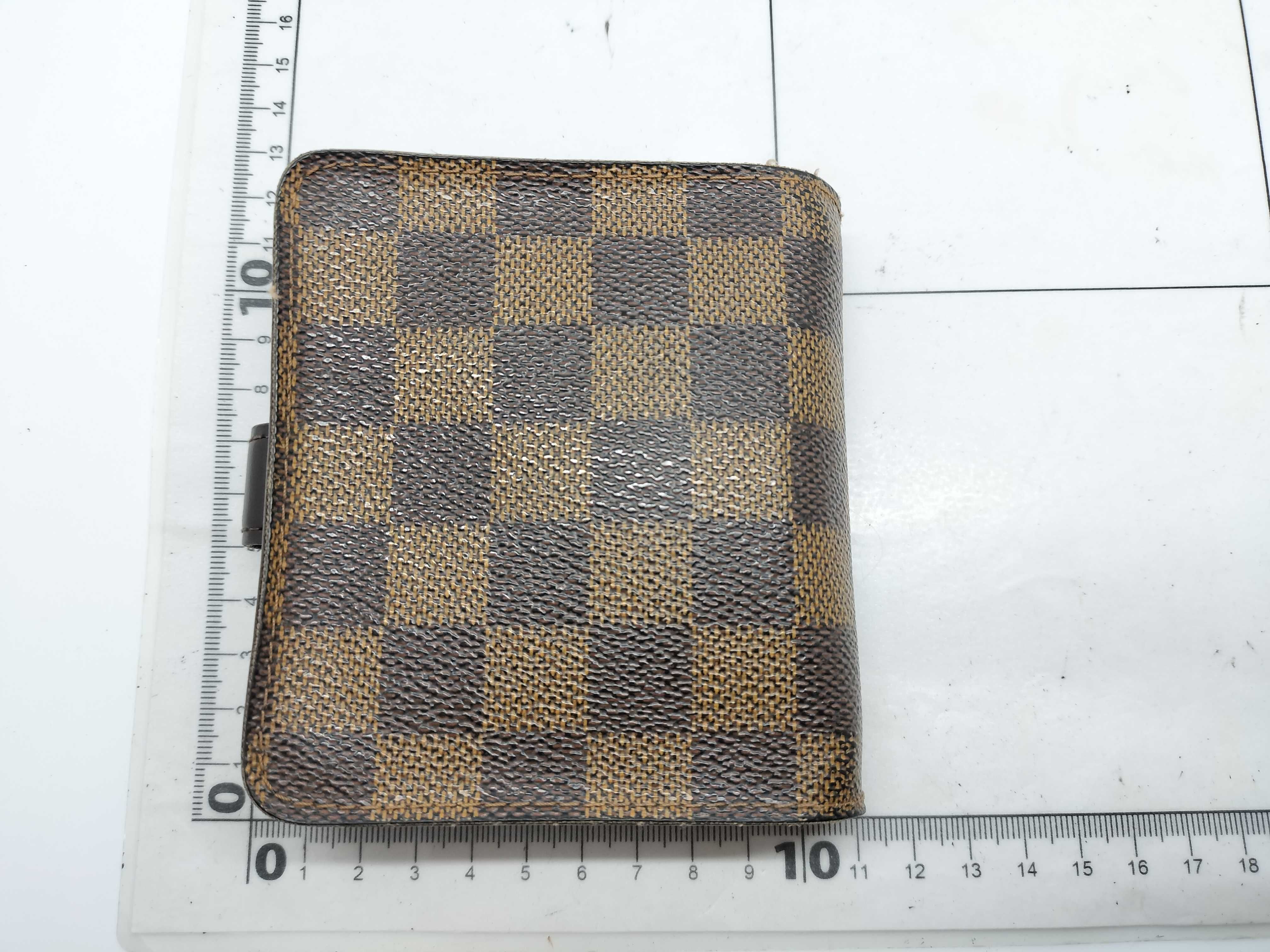 Damier Ebene Compact Zip Wallet N61668 — view 2