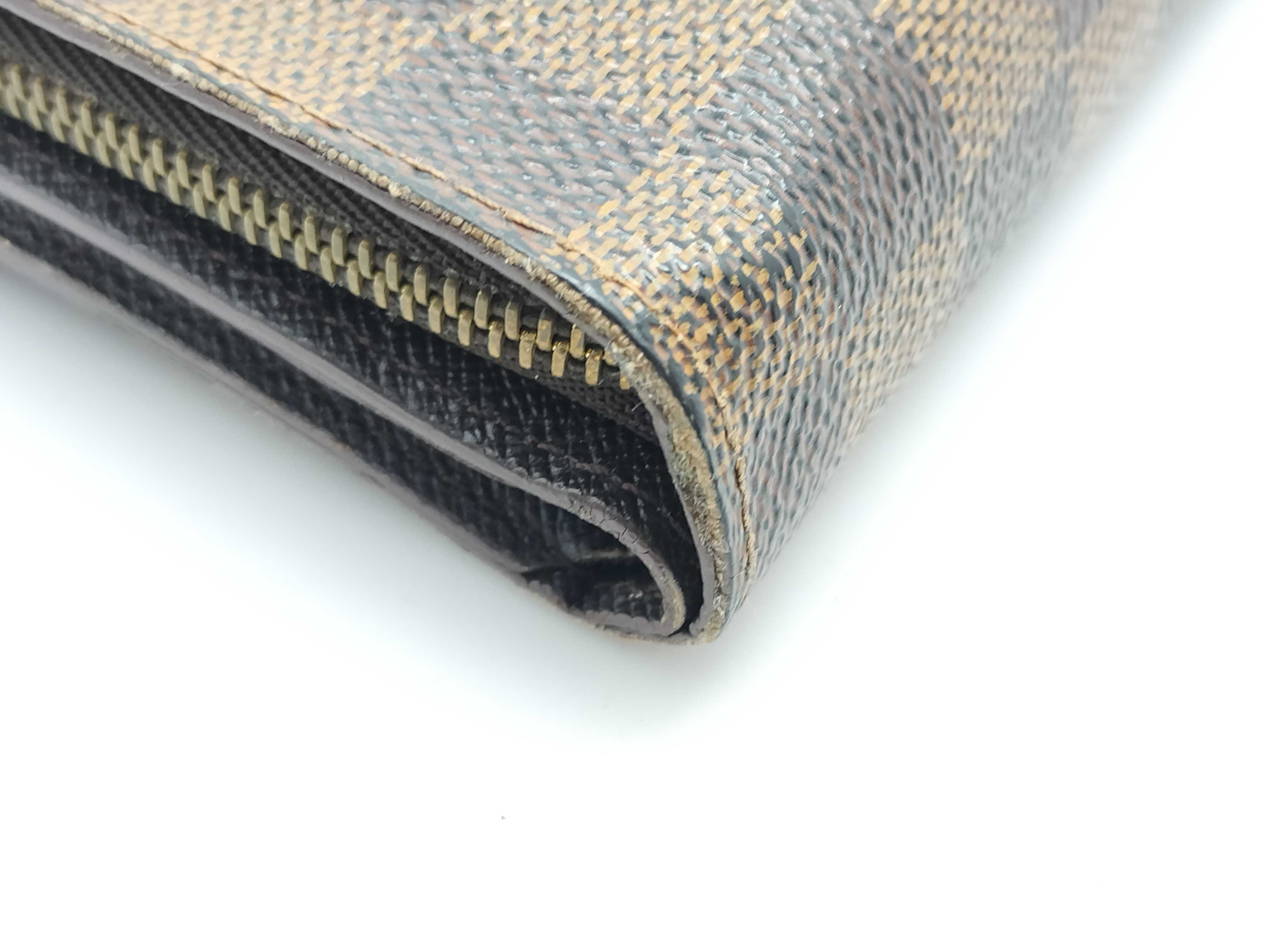 Damier Ebene Compact Zip Wallet N61668 — view 3