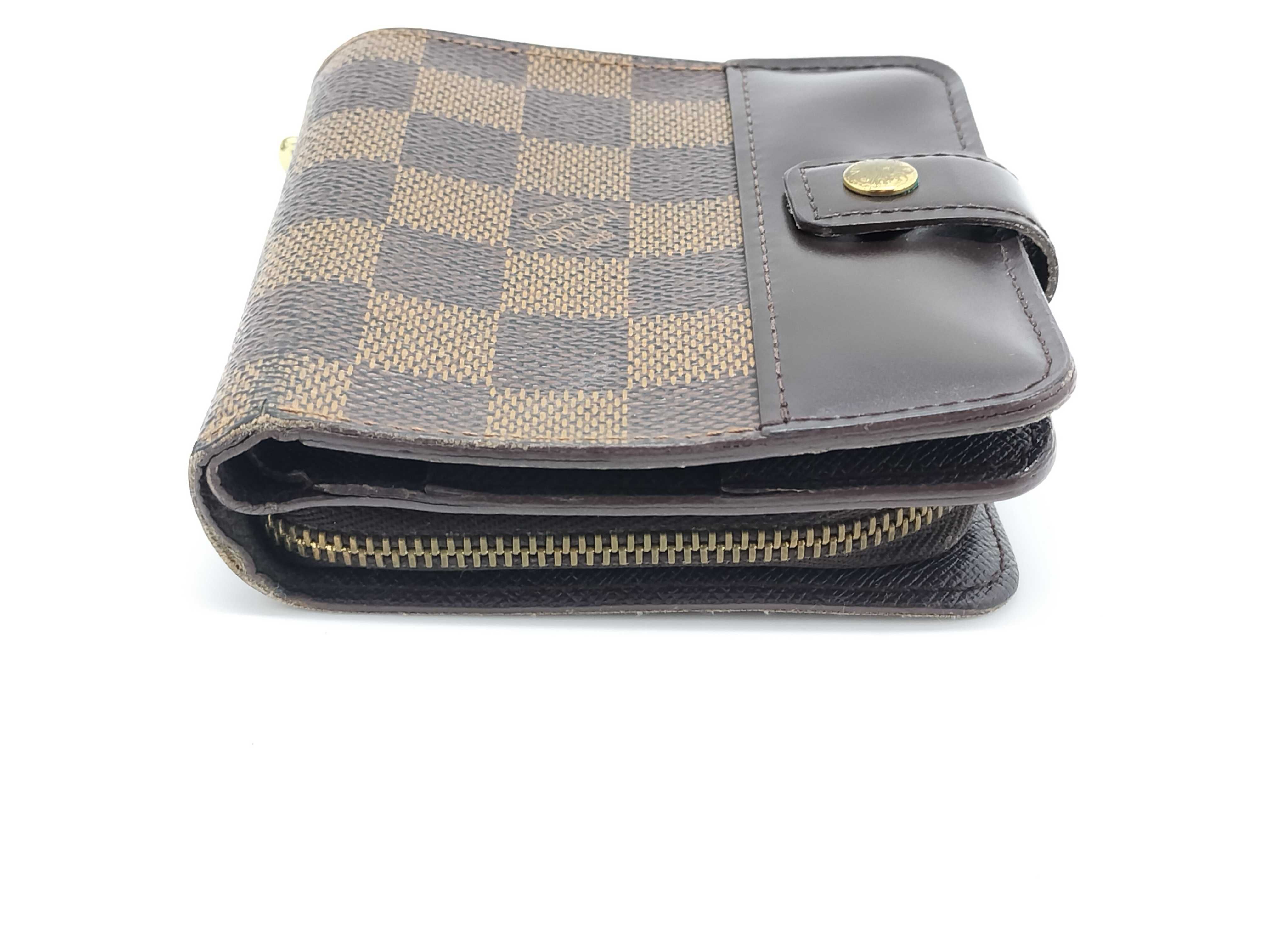 Damier Ebene Compact Zip Wallet N61668 — view 5