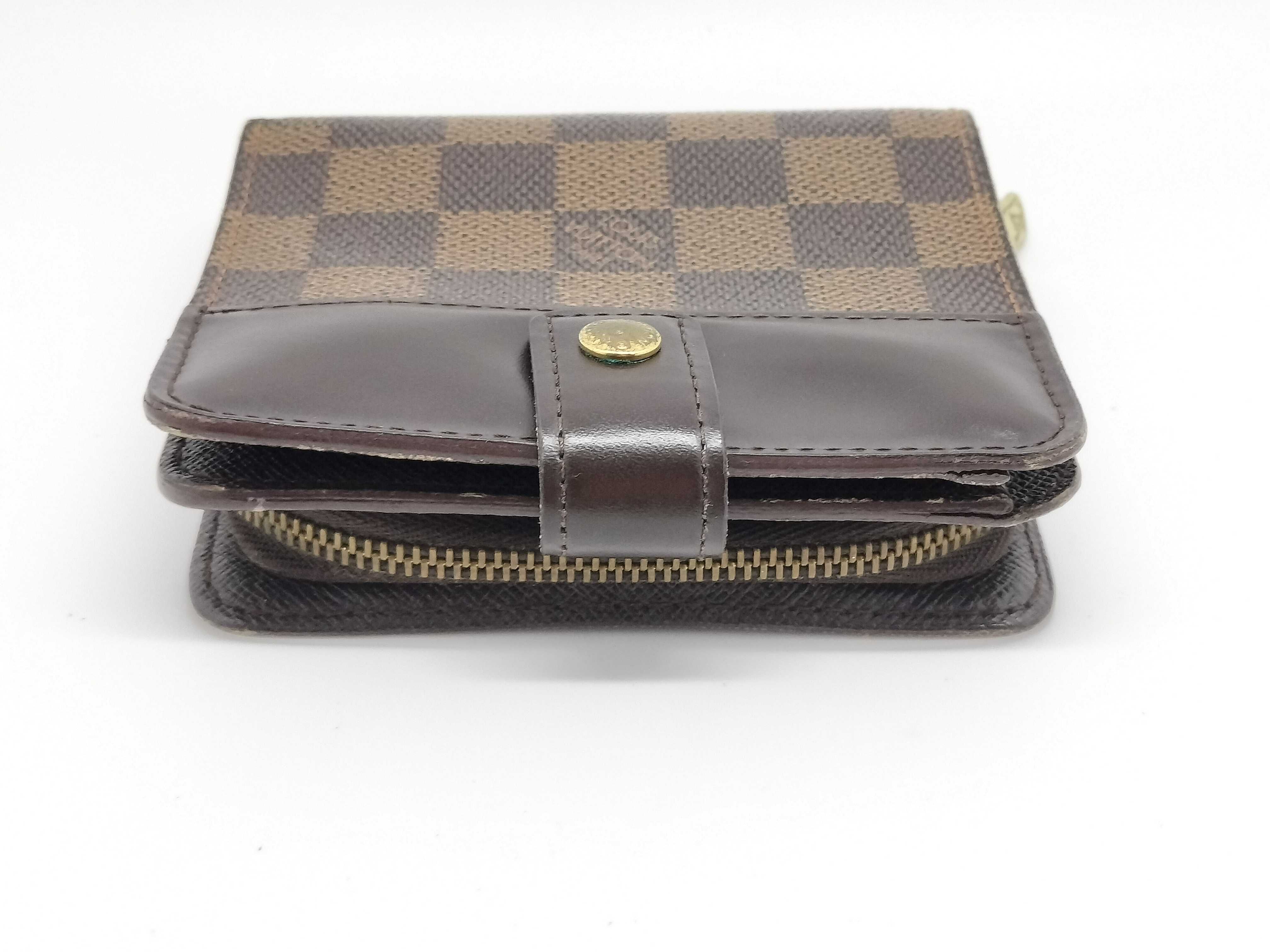 Damier Ebene Compact Zip Wallet N61668 — view 6