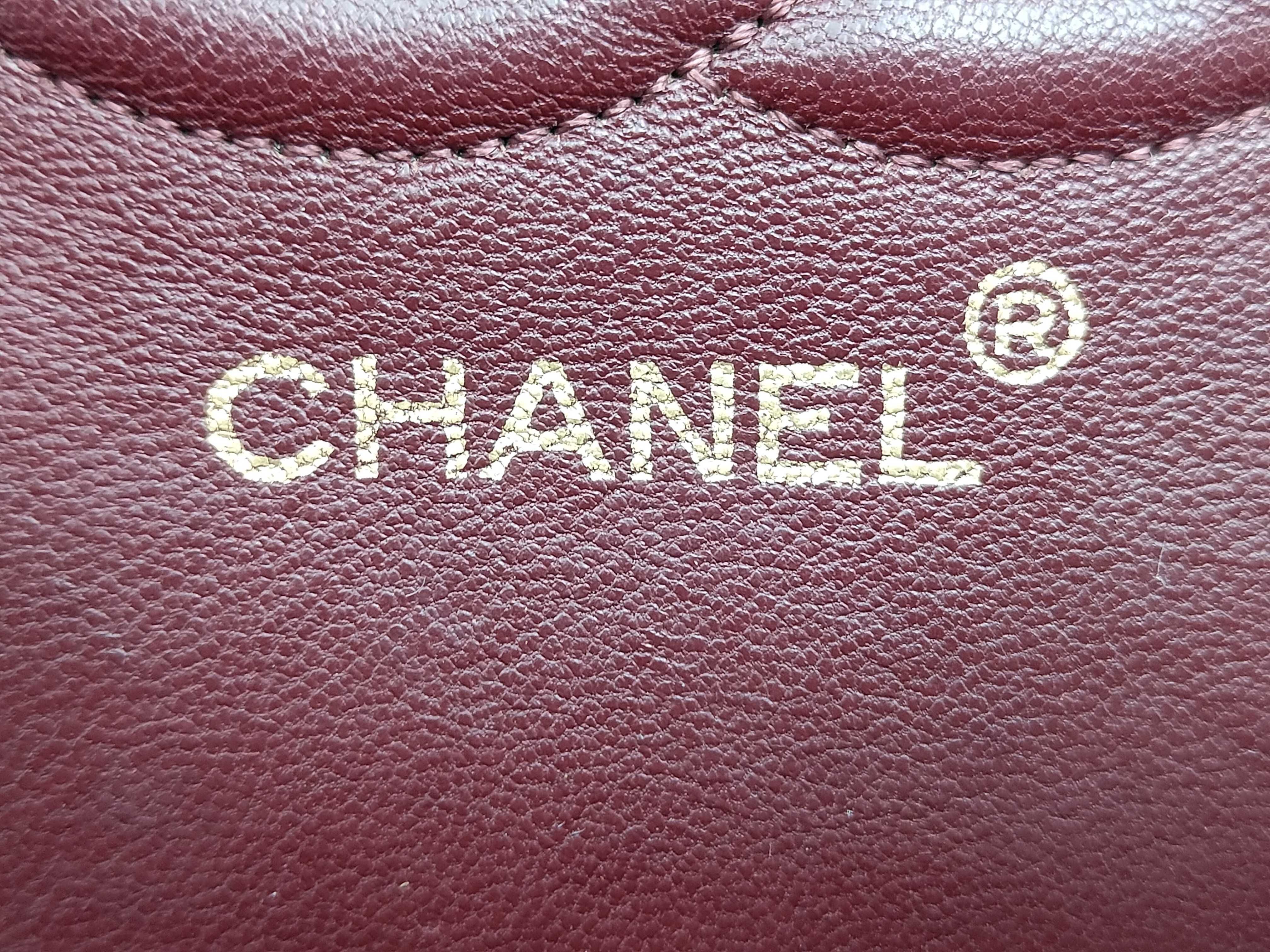Matelassé 25 Lambskin Double Flap Double Chain Shoulder Bag — view 10