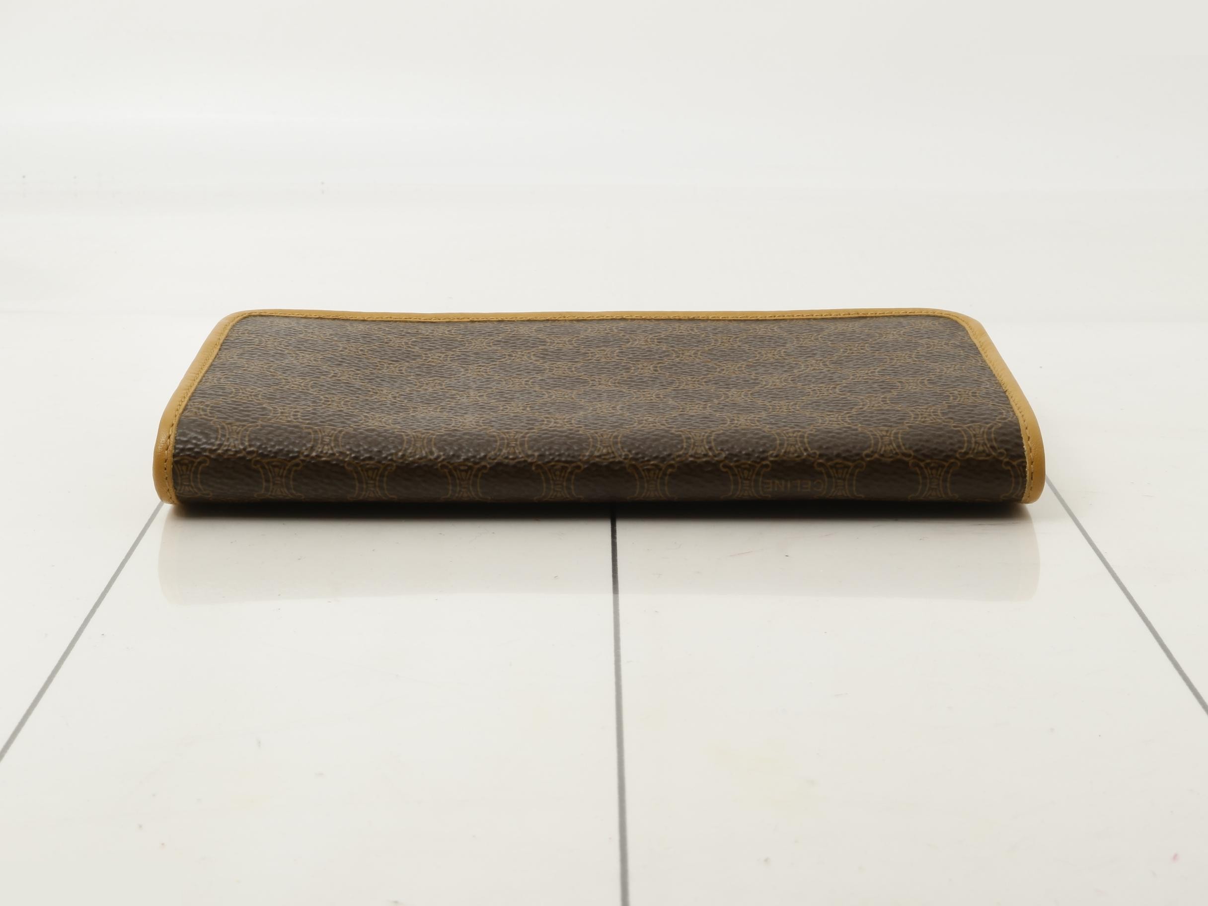Other lines: Bags and Wallets — view 3