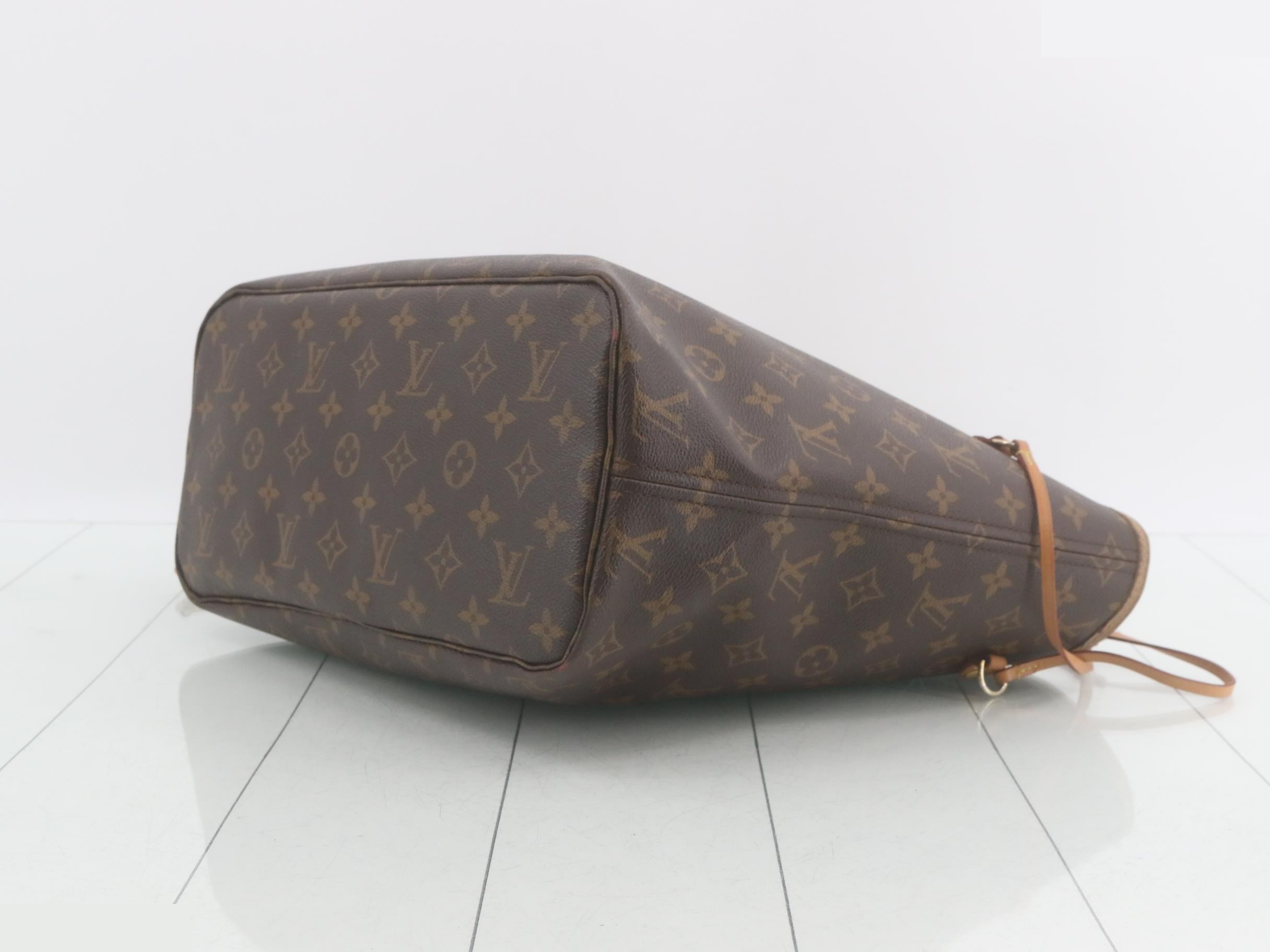 Monogram Neverfull MM Tote Bag — view 6