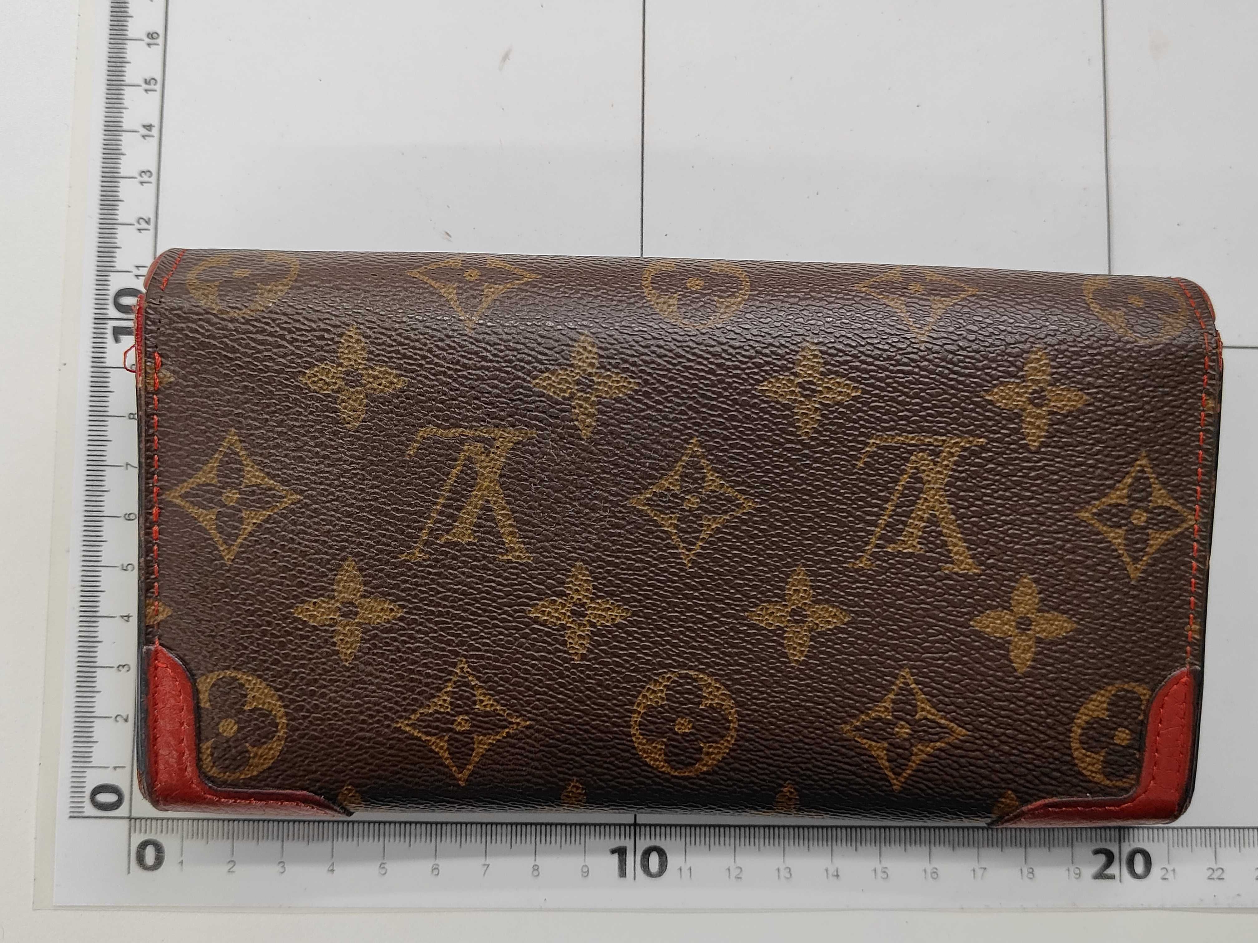 Monogram Portefeuille Sarah Long Wallet — view 2