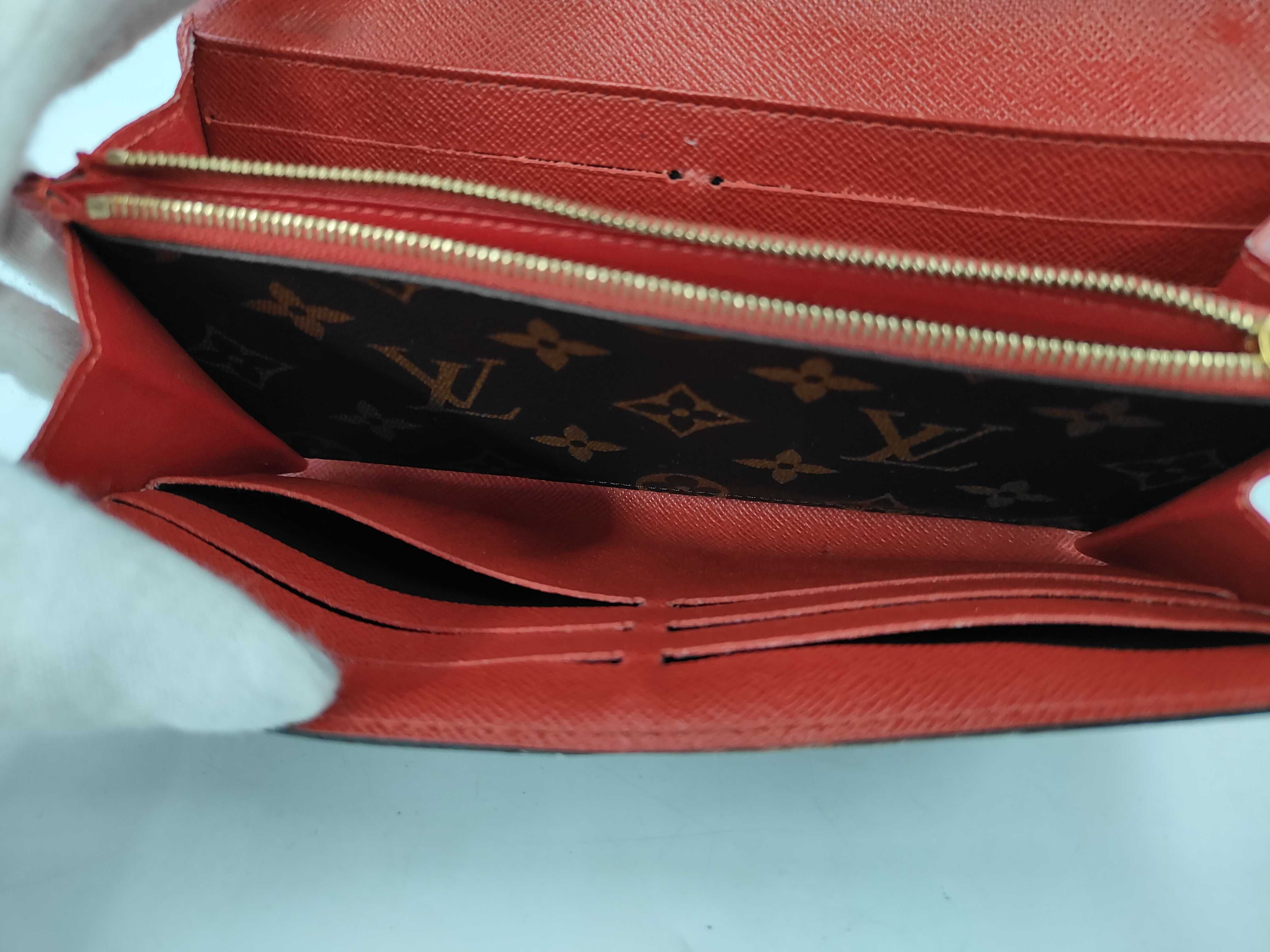 Monogram Portefeuille Sarah Long Wallet — view 7