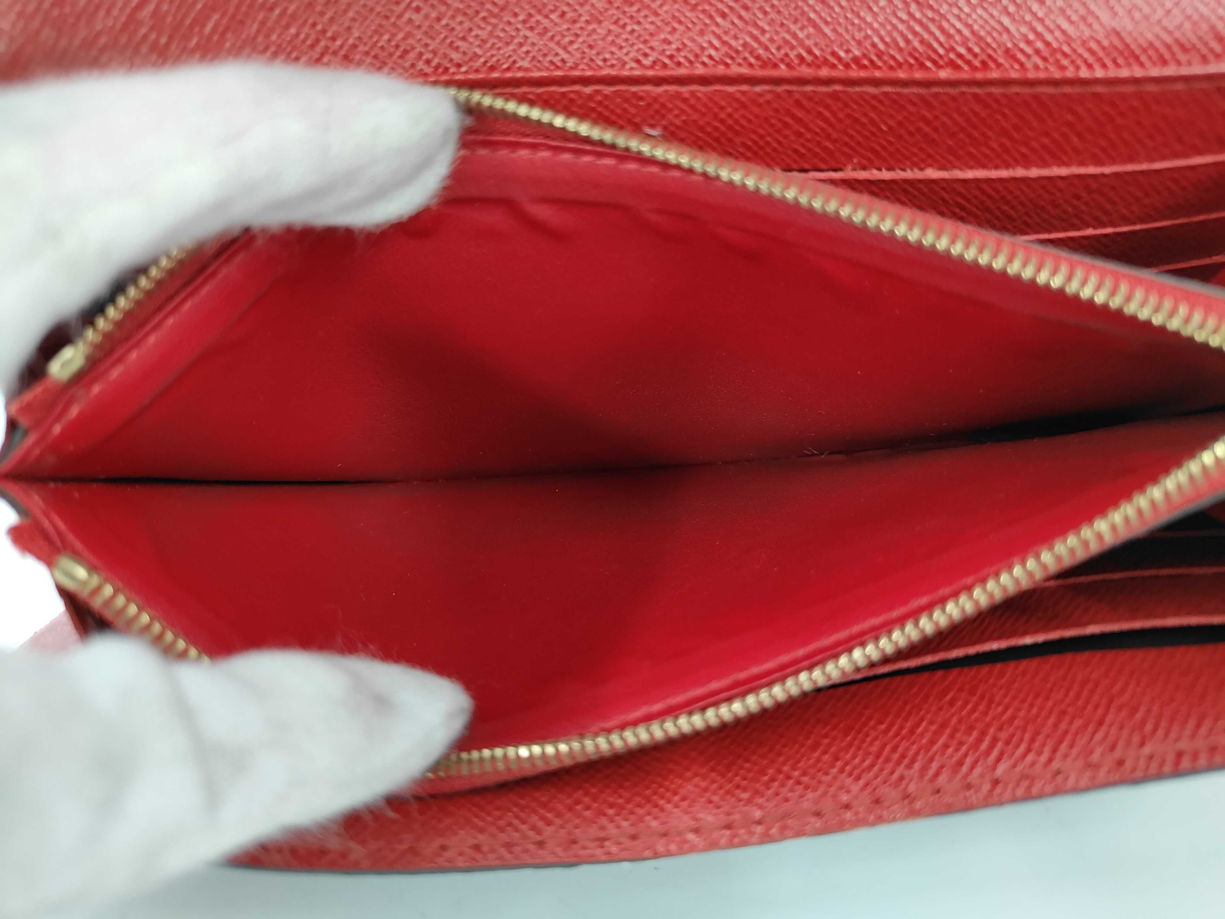 Monogram Portefeuille Sarah Long Wallet — view 8