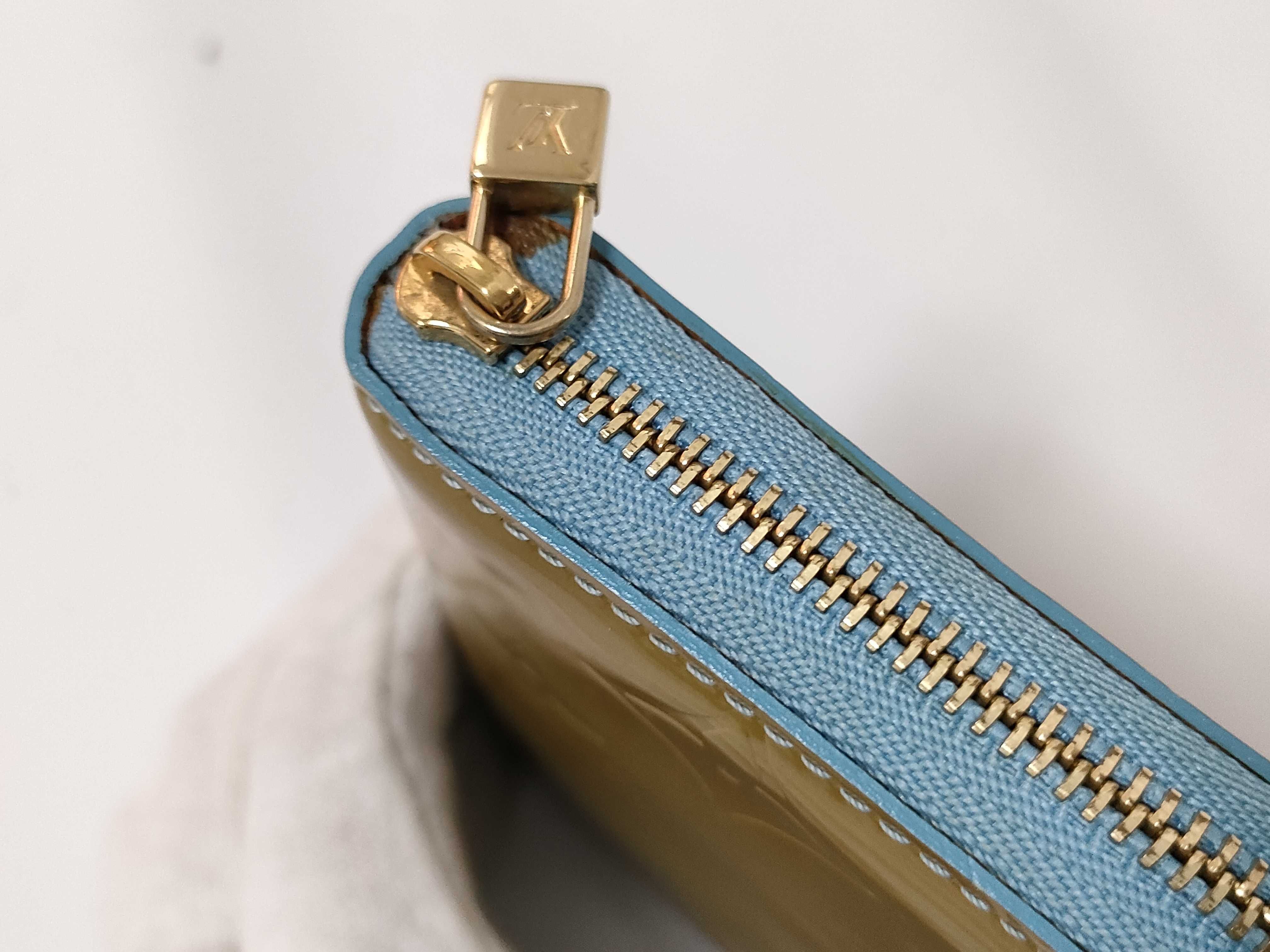 Vernis Louis Vuitton Vernis Round Zipper Folding Wallet — view 3