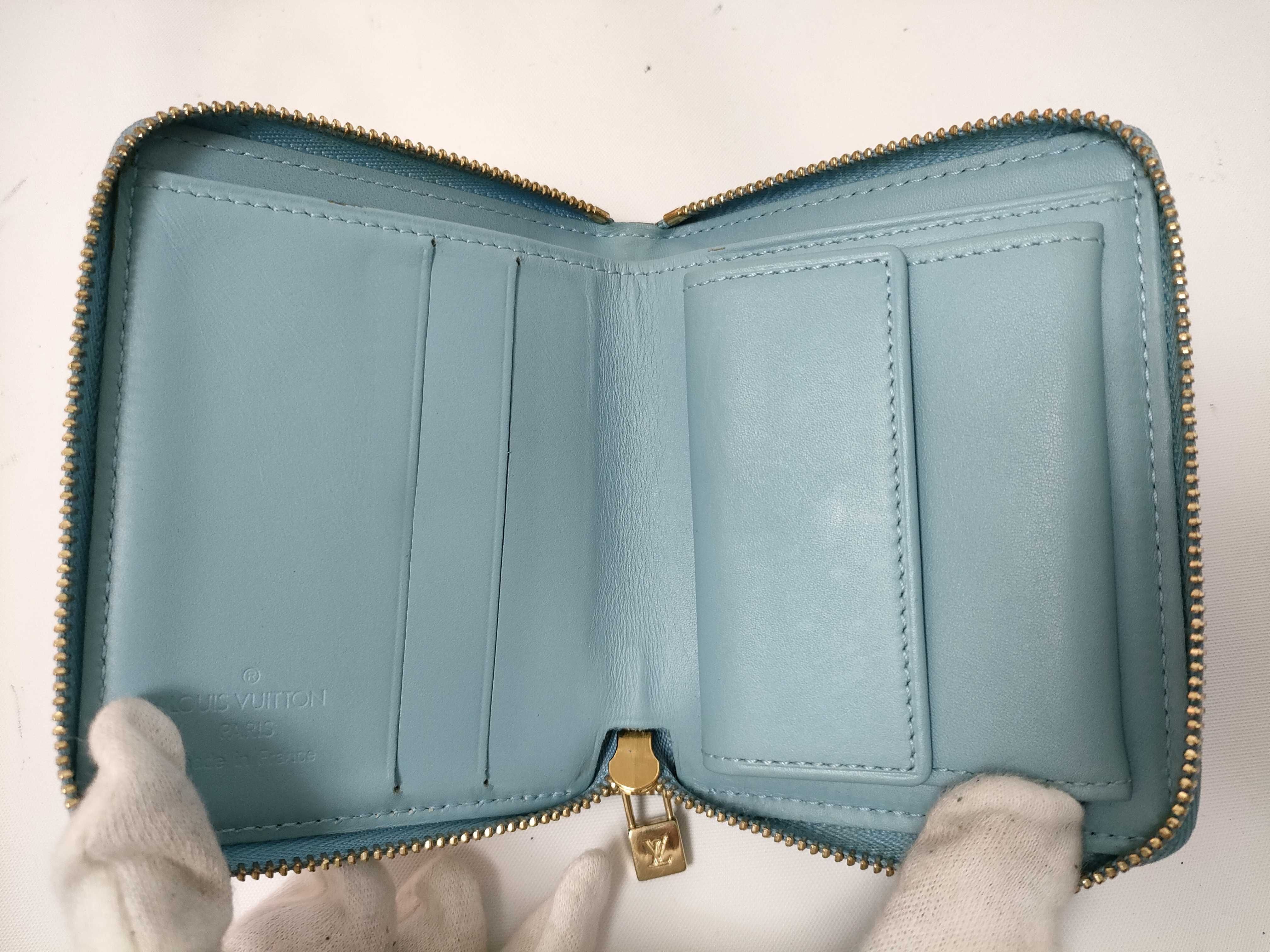 Vernis Louis Vuitton Vernis Round Zipper Folding Wallet — view 7