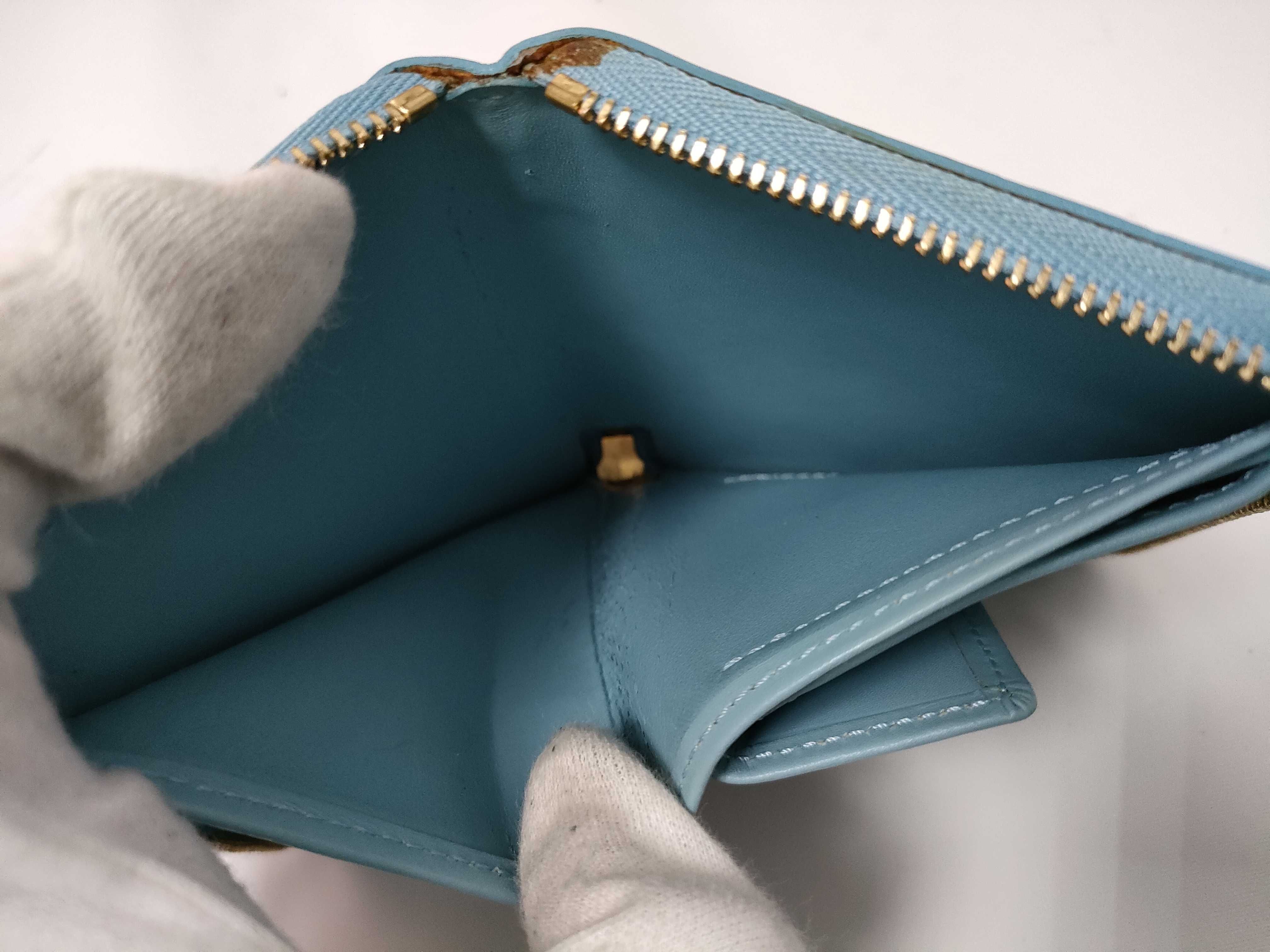Vernis Louis Vuitton Vernis Round Zipper Folding Wallet — view 10