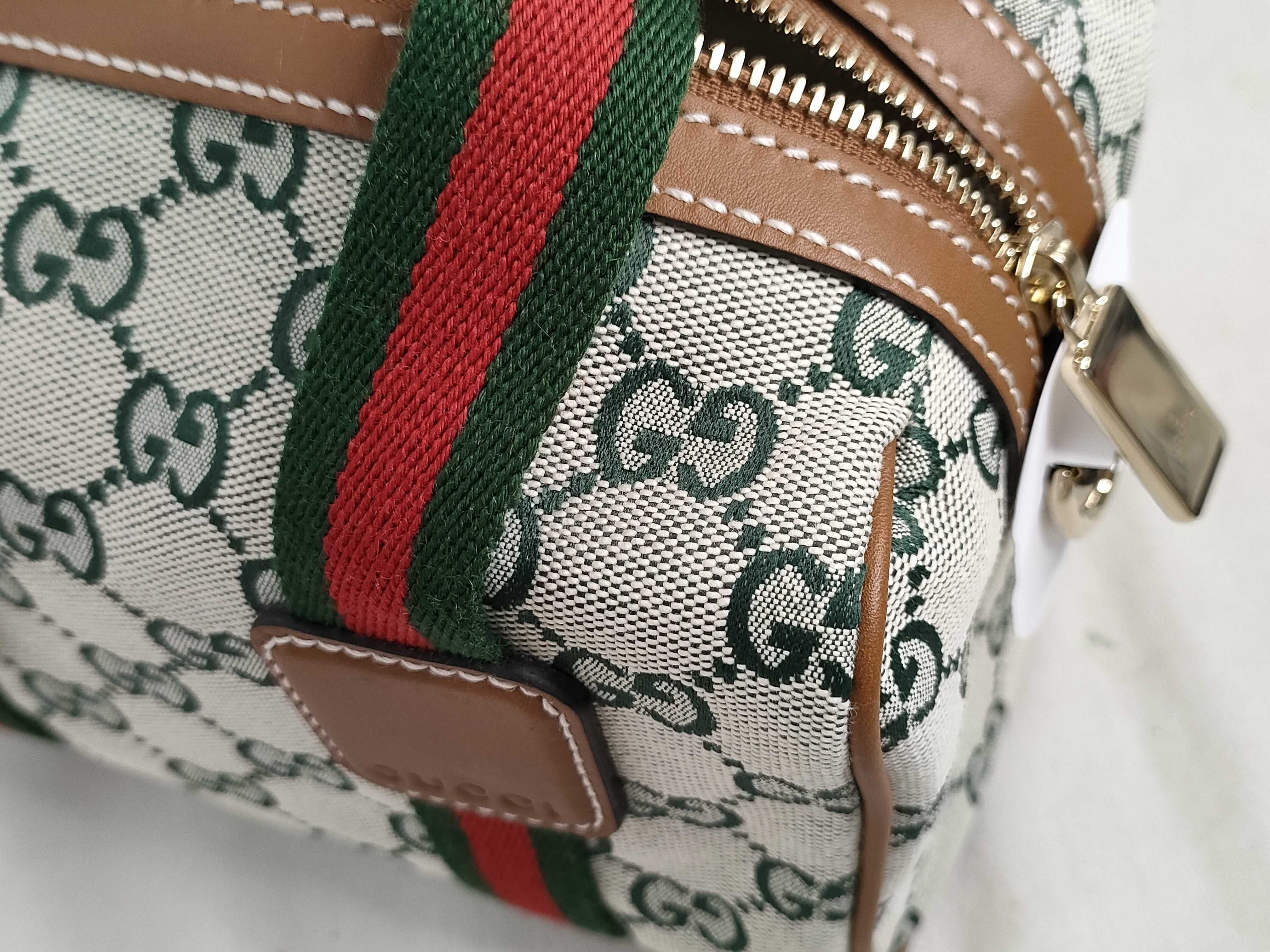 GG Canvas Unused GG Canvas 2-way Boston Handbag — view 14