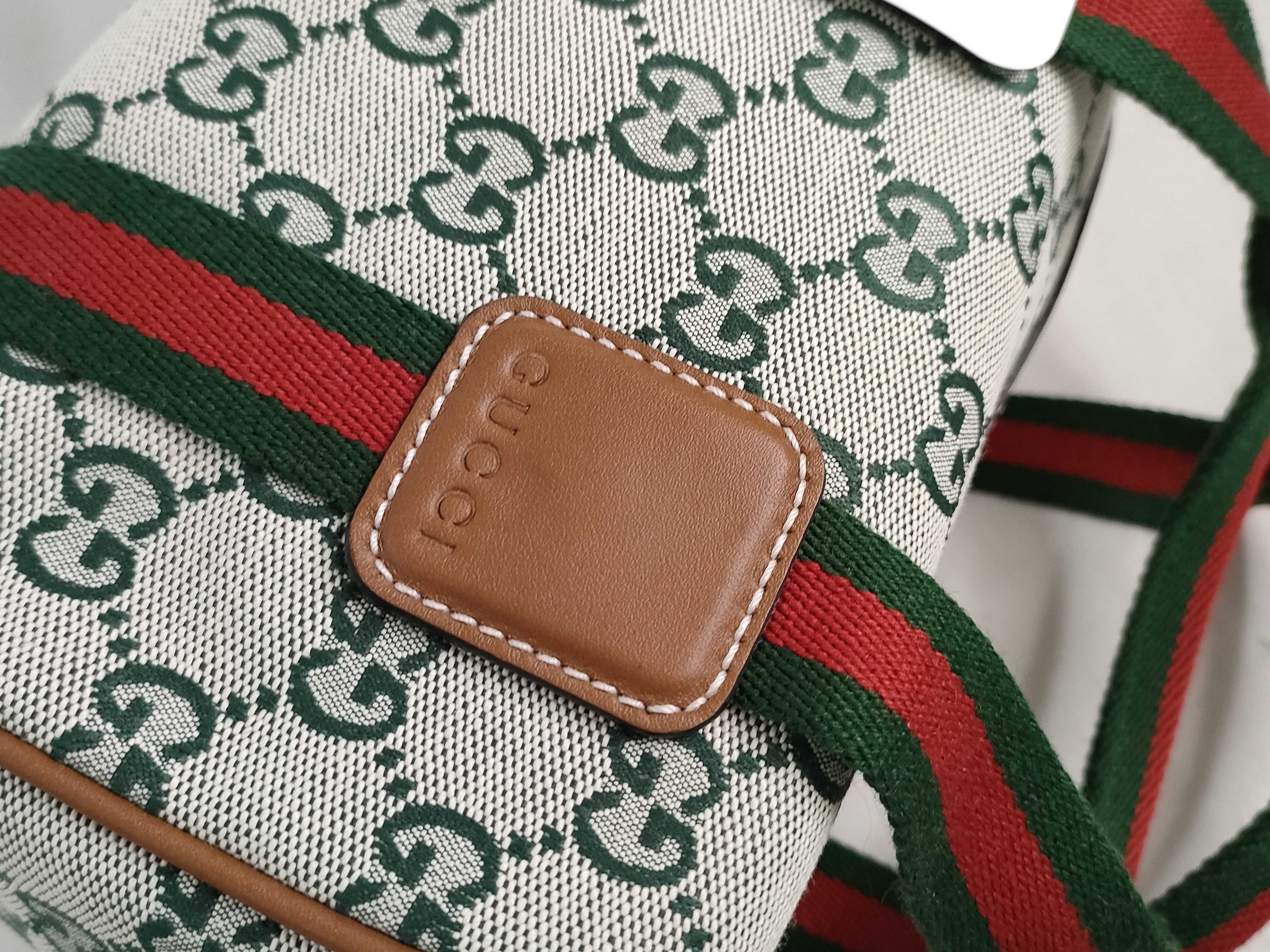 GG Canvas Unused GG Canvas 2-way Boston Handbag — view 5