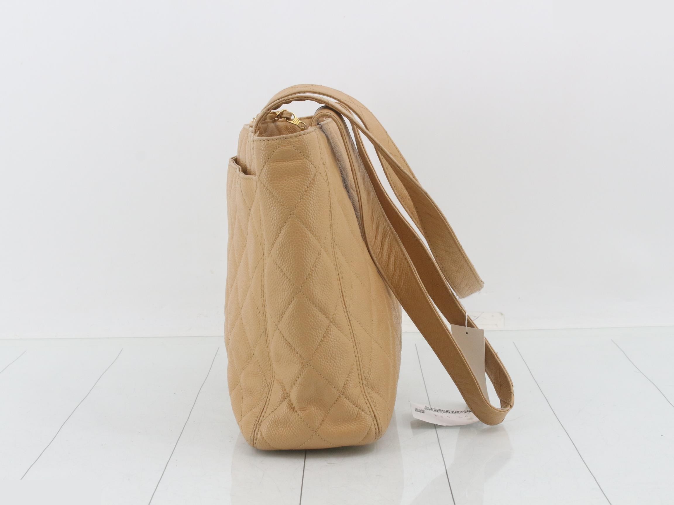 Caviar leather tote bag, beige. — view 3