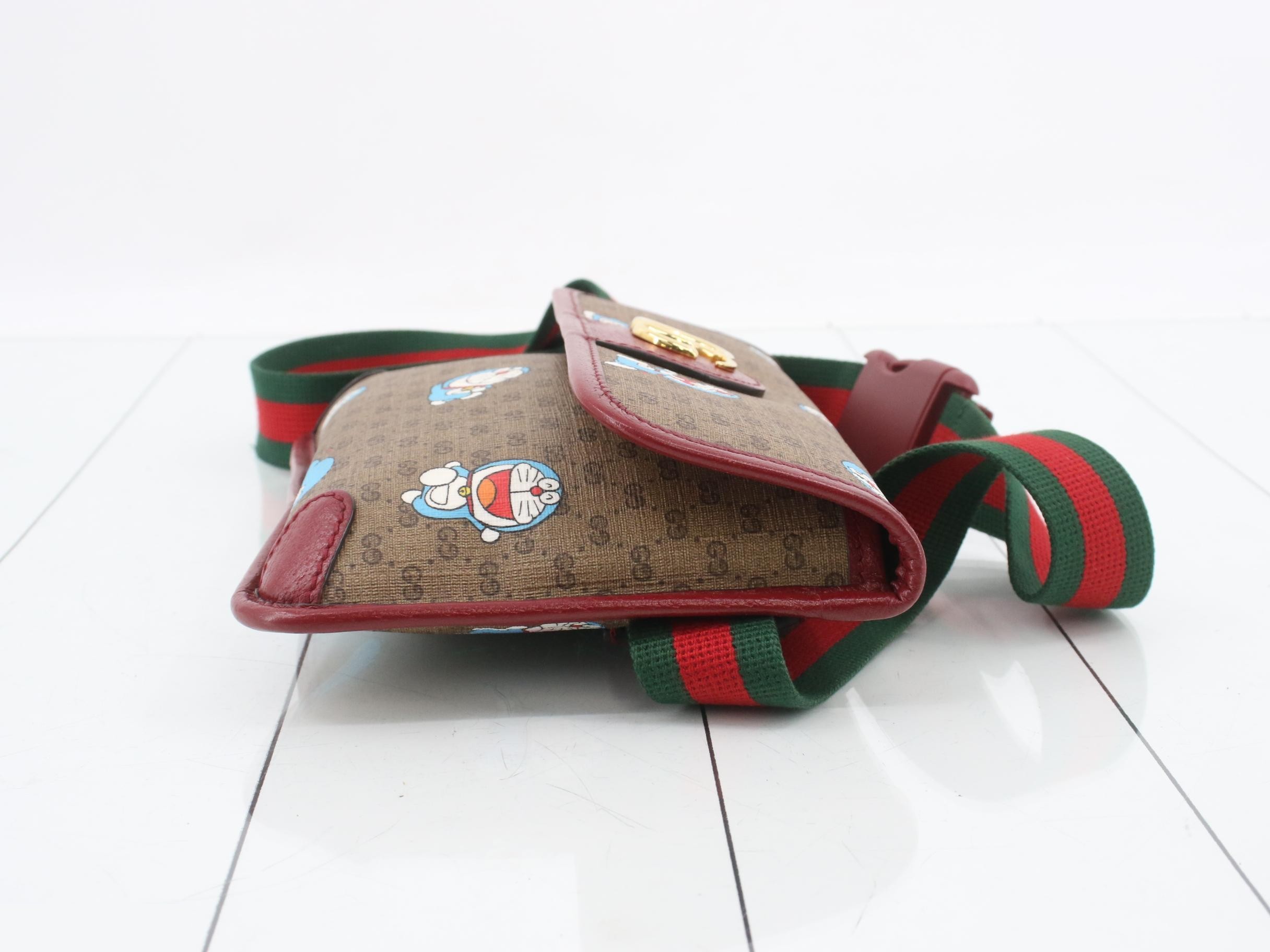 Doraemon Mini GG Supreme Body Bag - Beige/Cherry Red — view 3