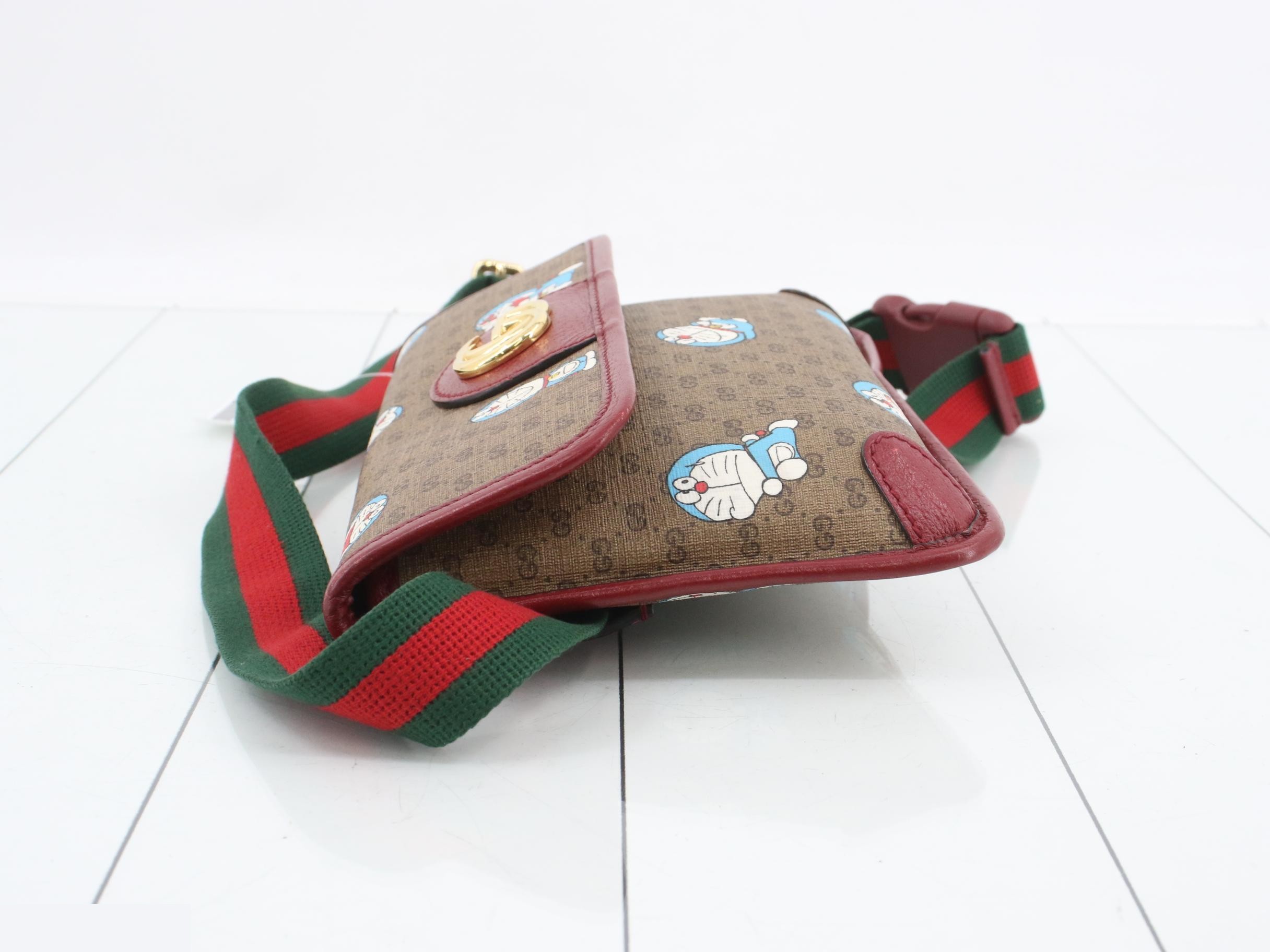 Doraemon Mini GG Supreme Body Bag - Beige/Cherry Red — view 4
