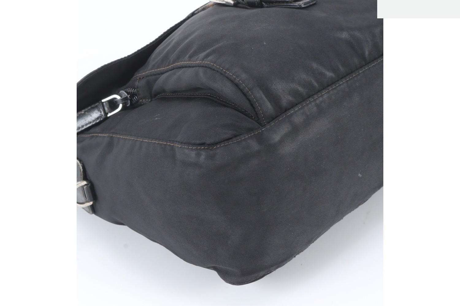 Tesuto Nylon Triangle Logo Leather — view 4