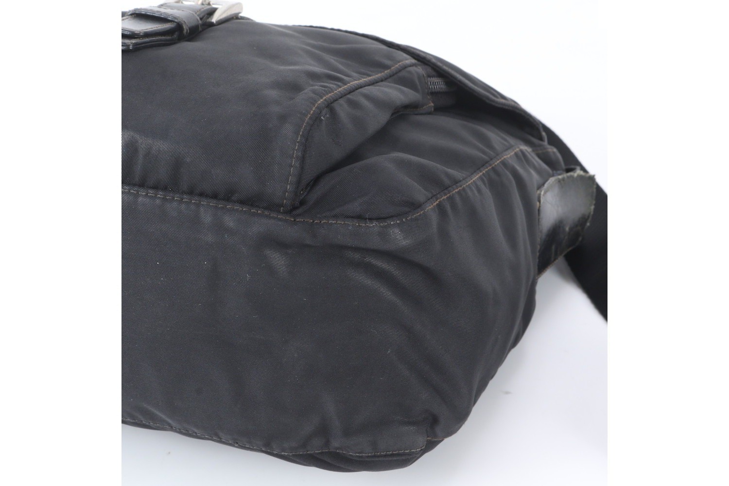 Tesuto Nylon Triangle Logo Leather — view 5