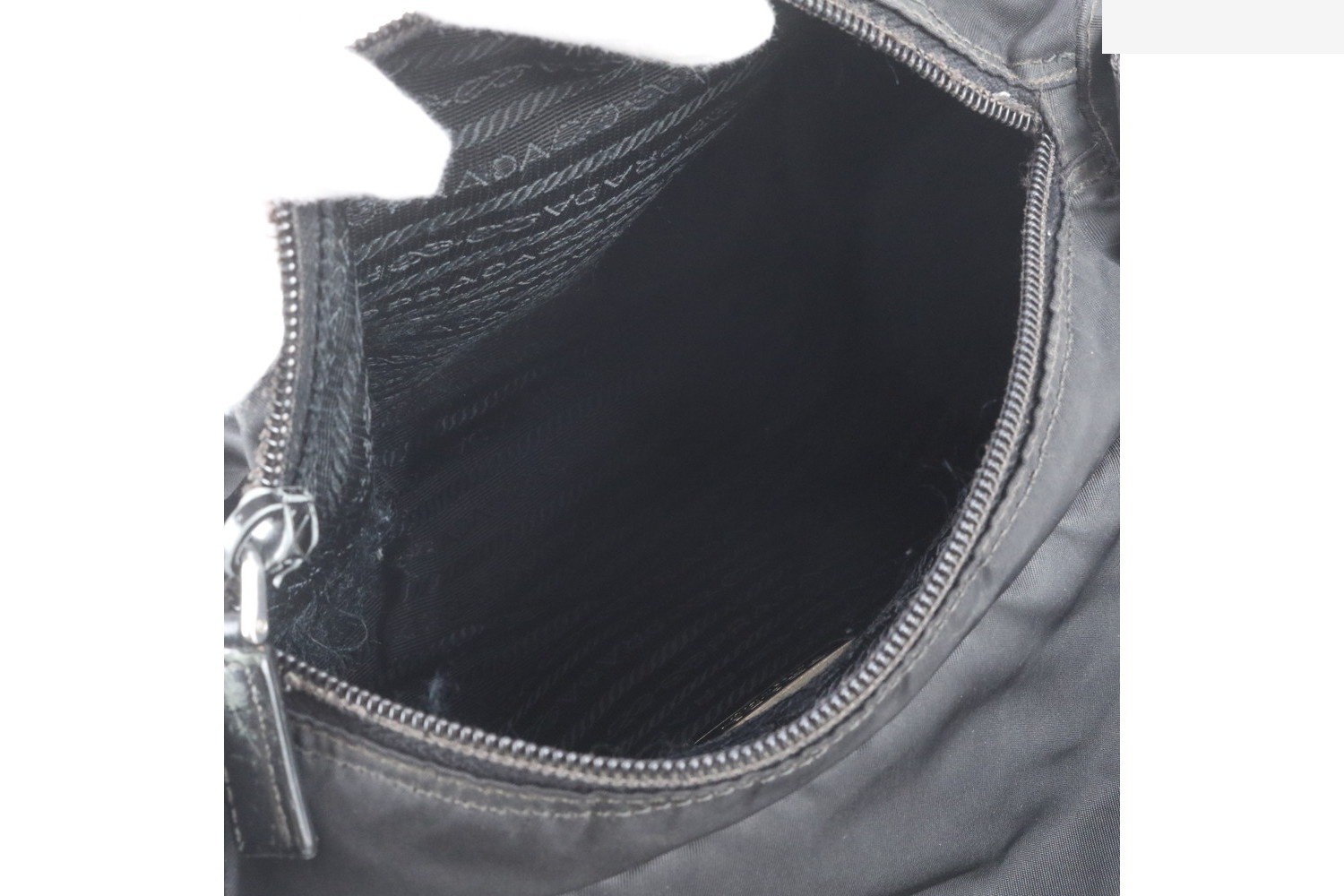 Tesuto Nylon Triangle Logo Leather — view 7