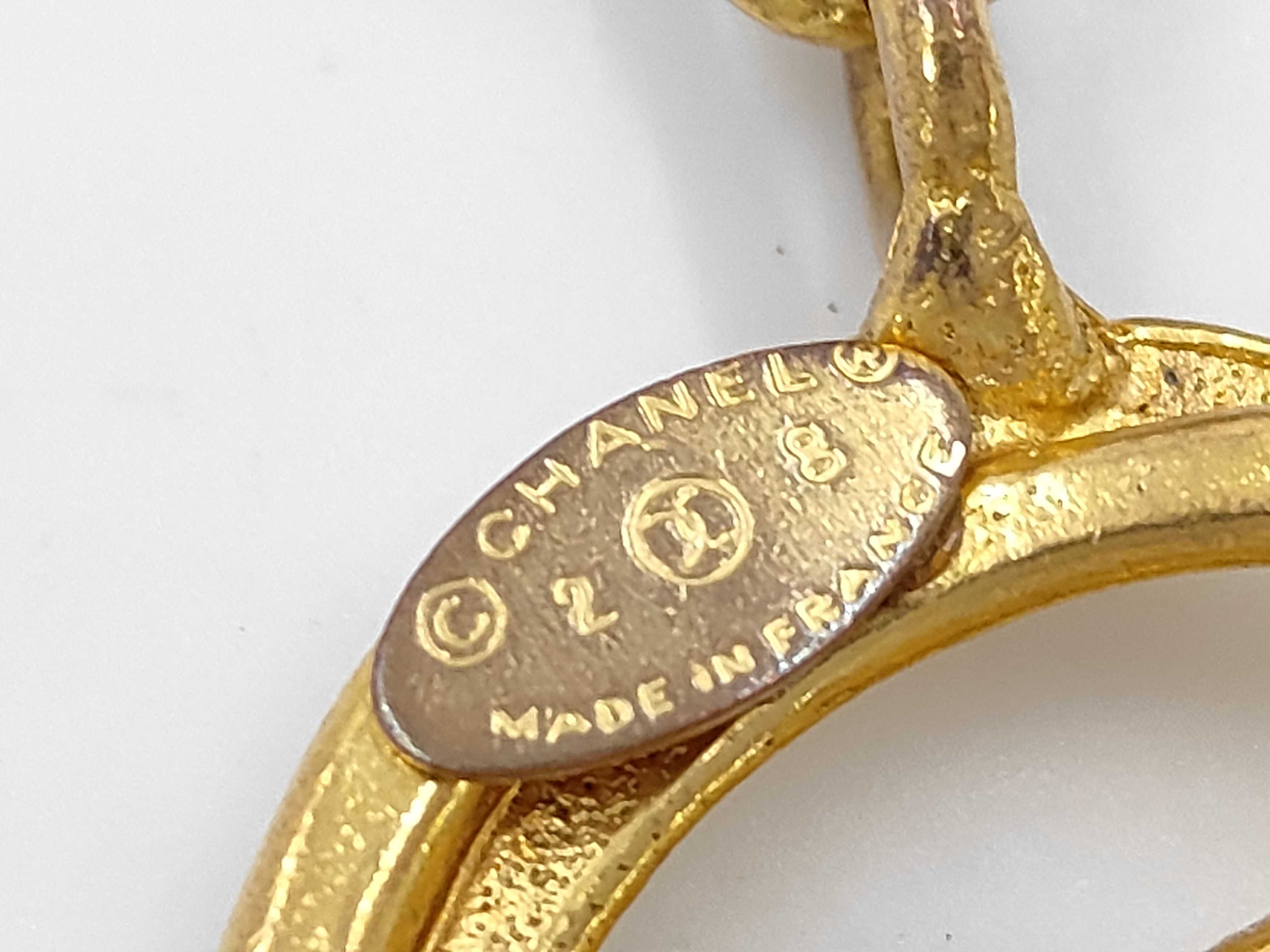 Necklace — view 4