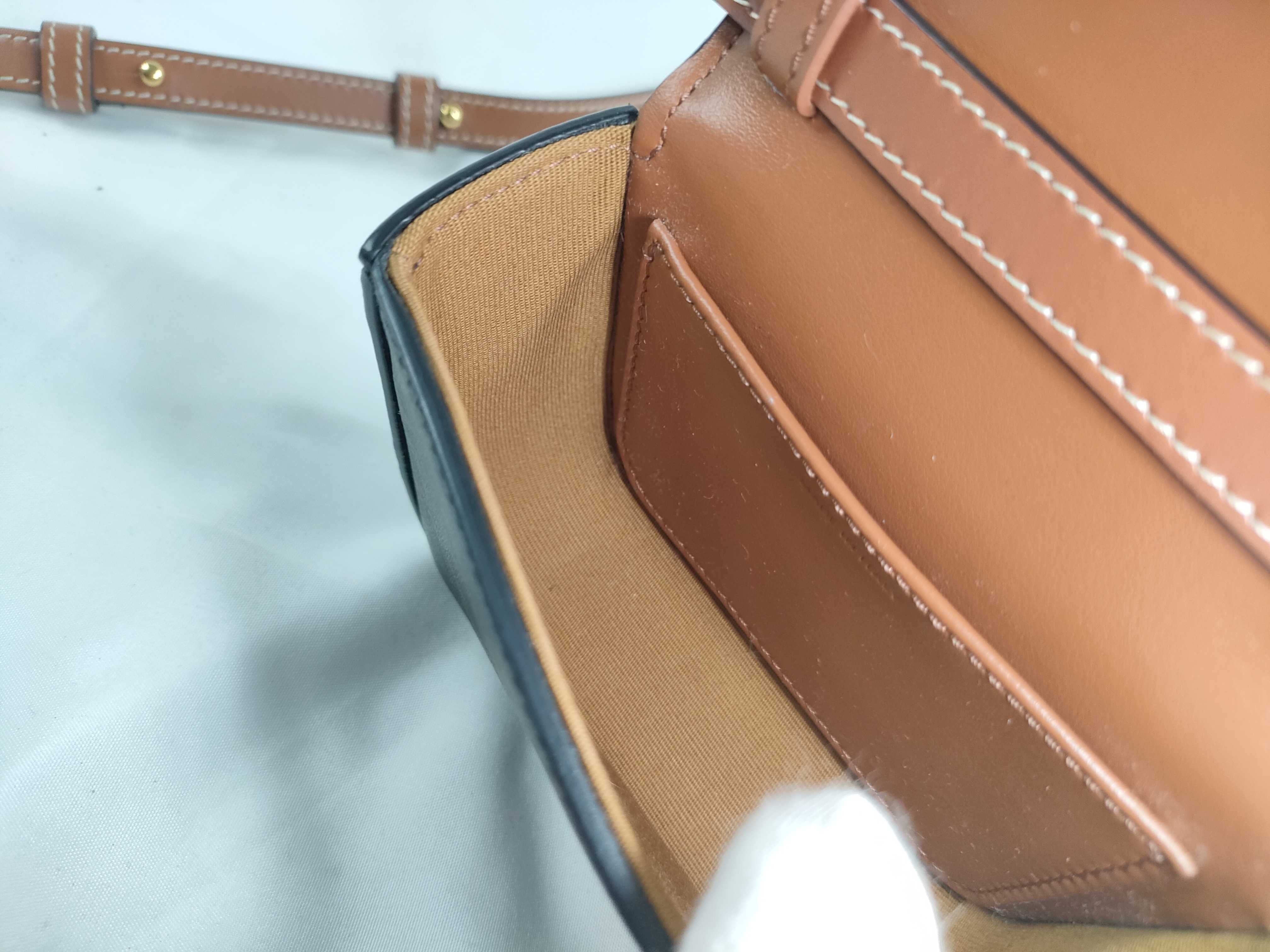 Triomphe Shoulder Bag — view 11