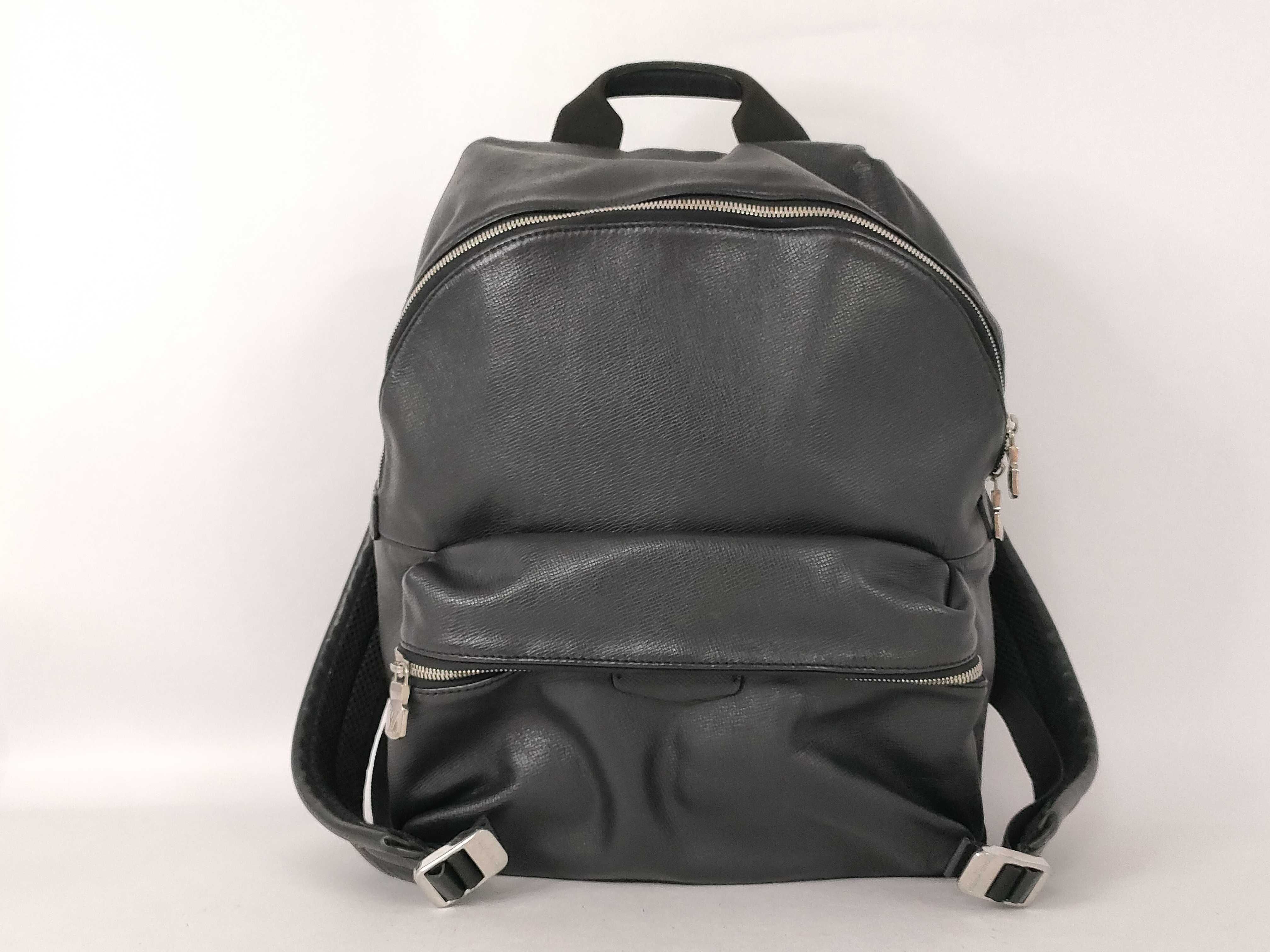 Taiga Discovery Backpack, Taiga Leather, Black Backpack