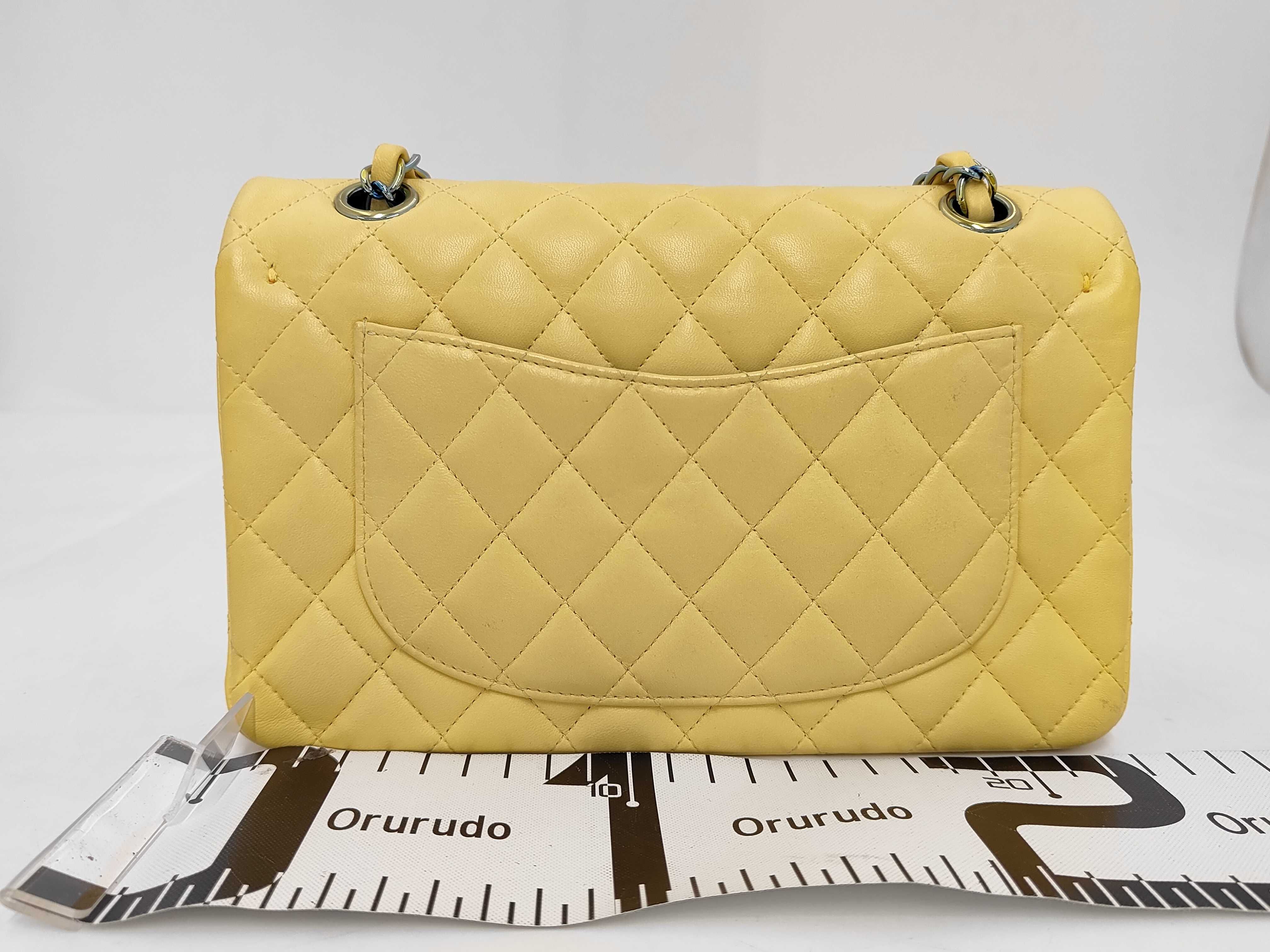 Matelassé 23 Double Flap Double Chain Lambskin Shoulder Bag — view 2