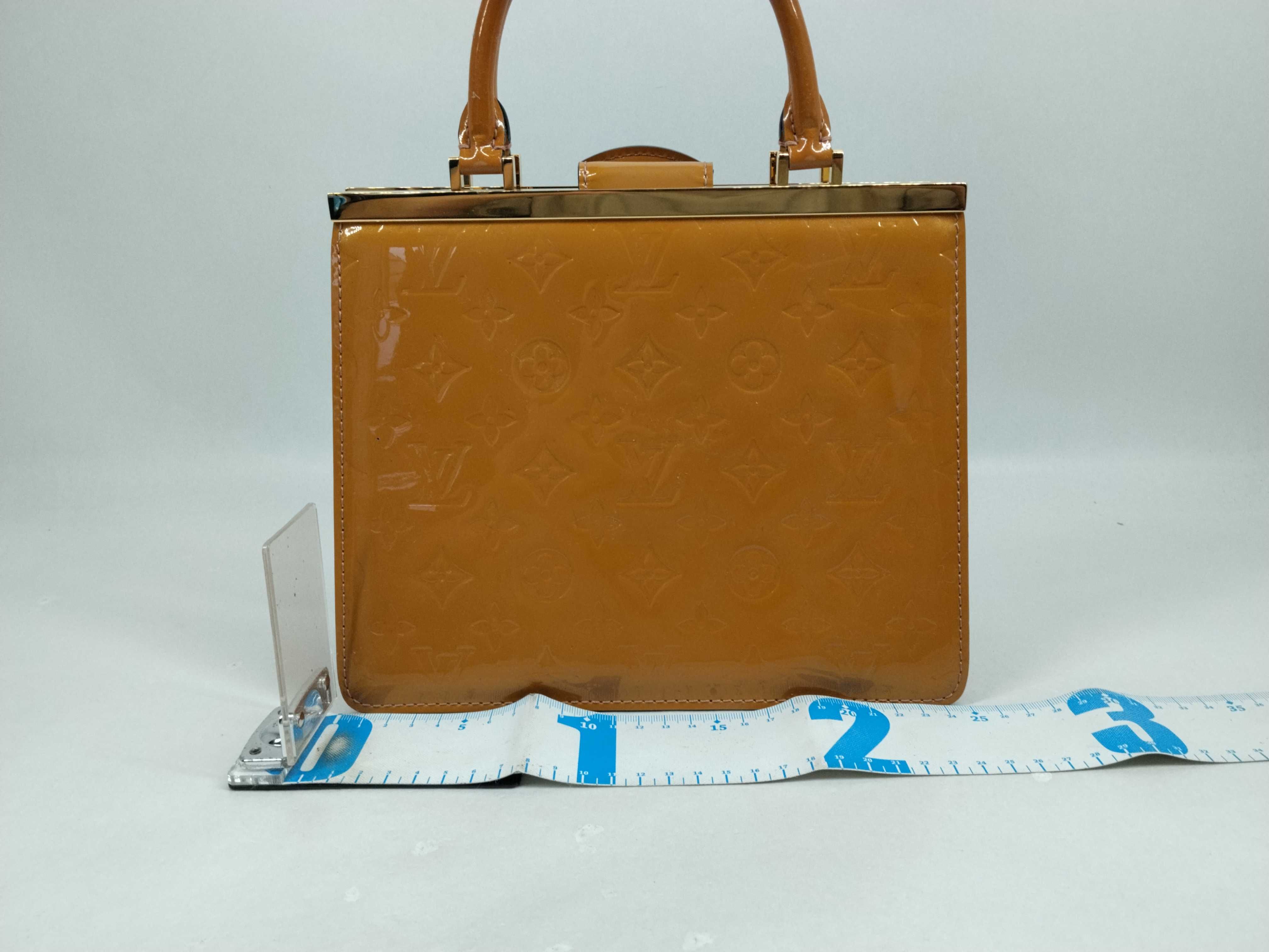 Vernis Dessert PM Handbag — view 2