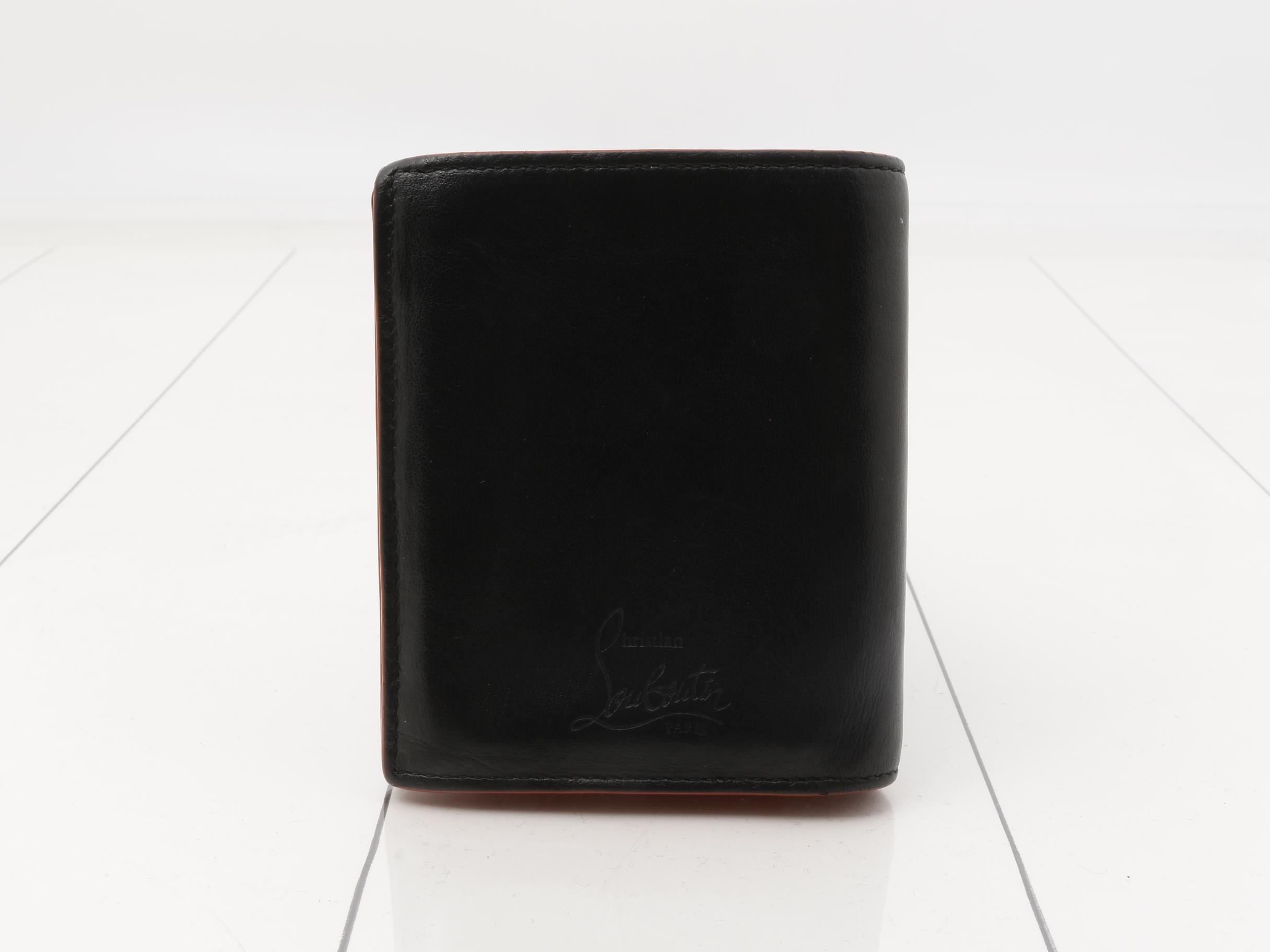 Other lines: Bags and Wallets — view 2