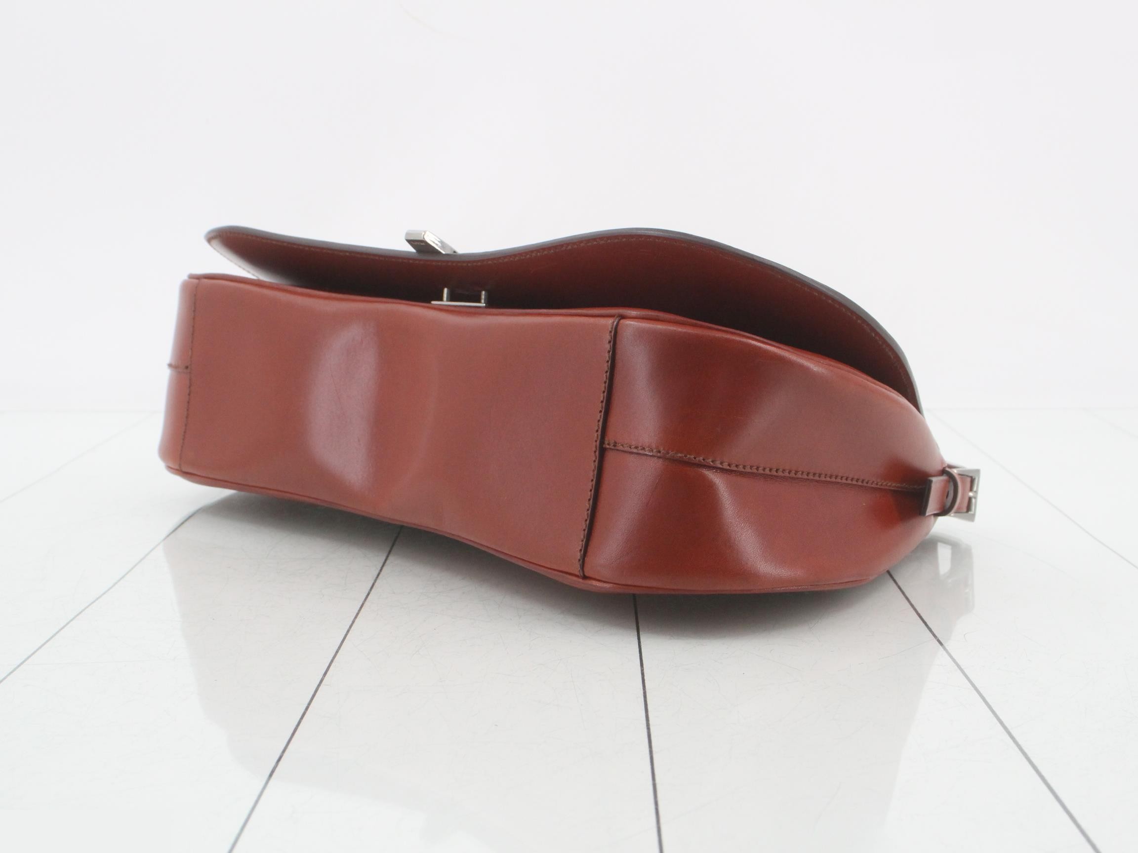 Leather shoulder bag — view 6