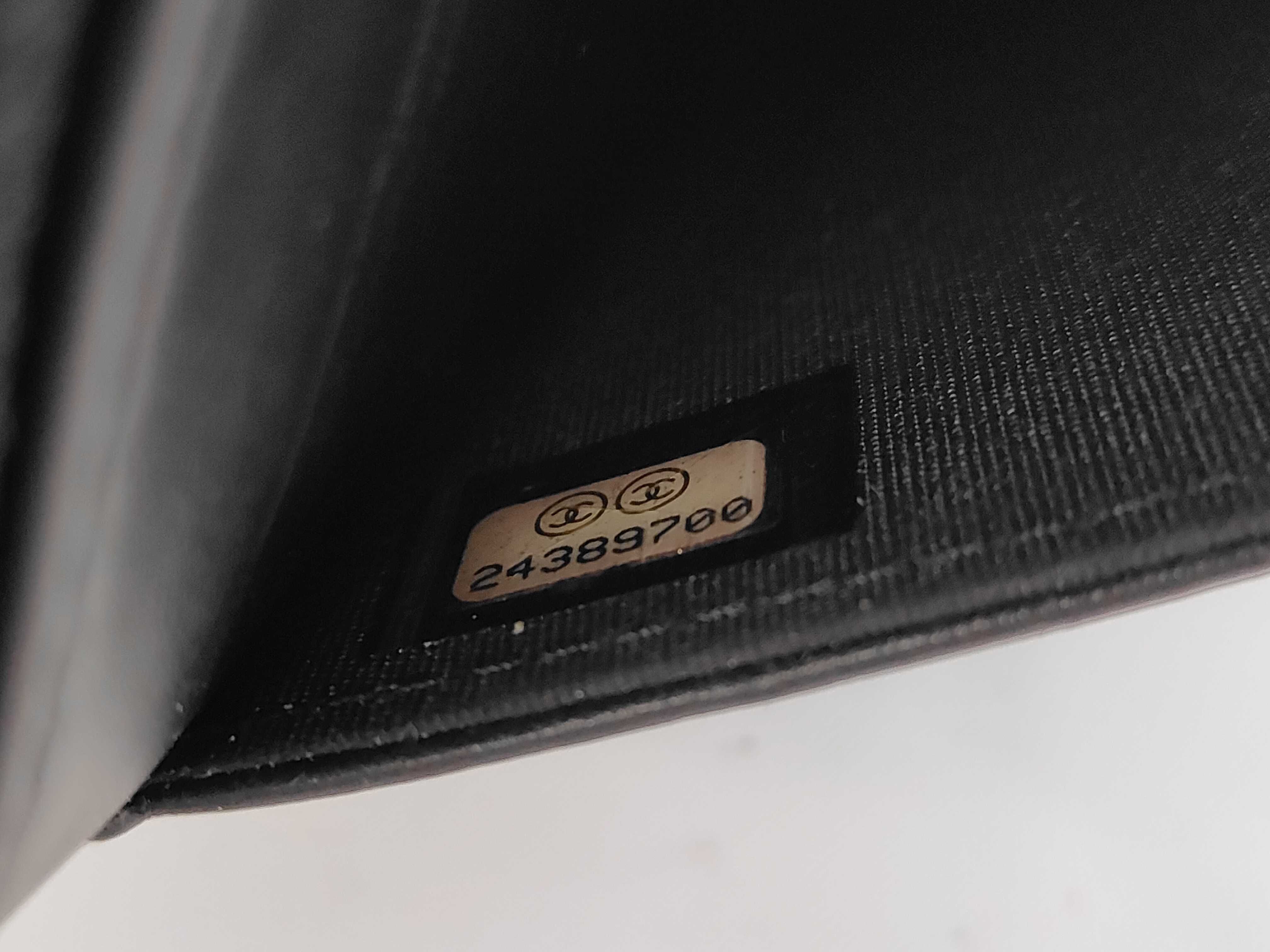 WOC Chain Bag Shoulder Bag — view 12