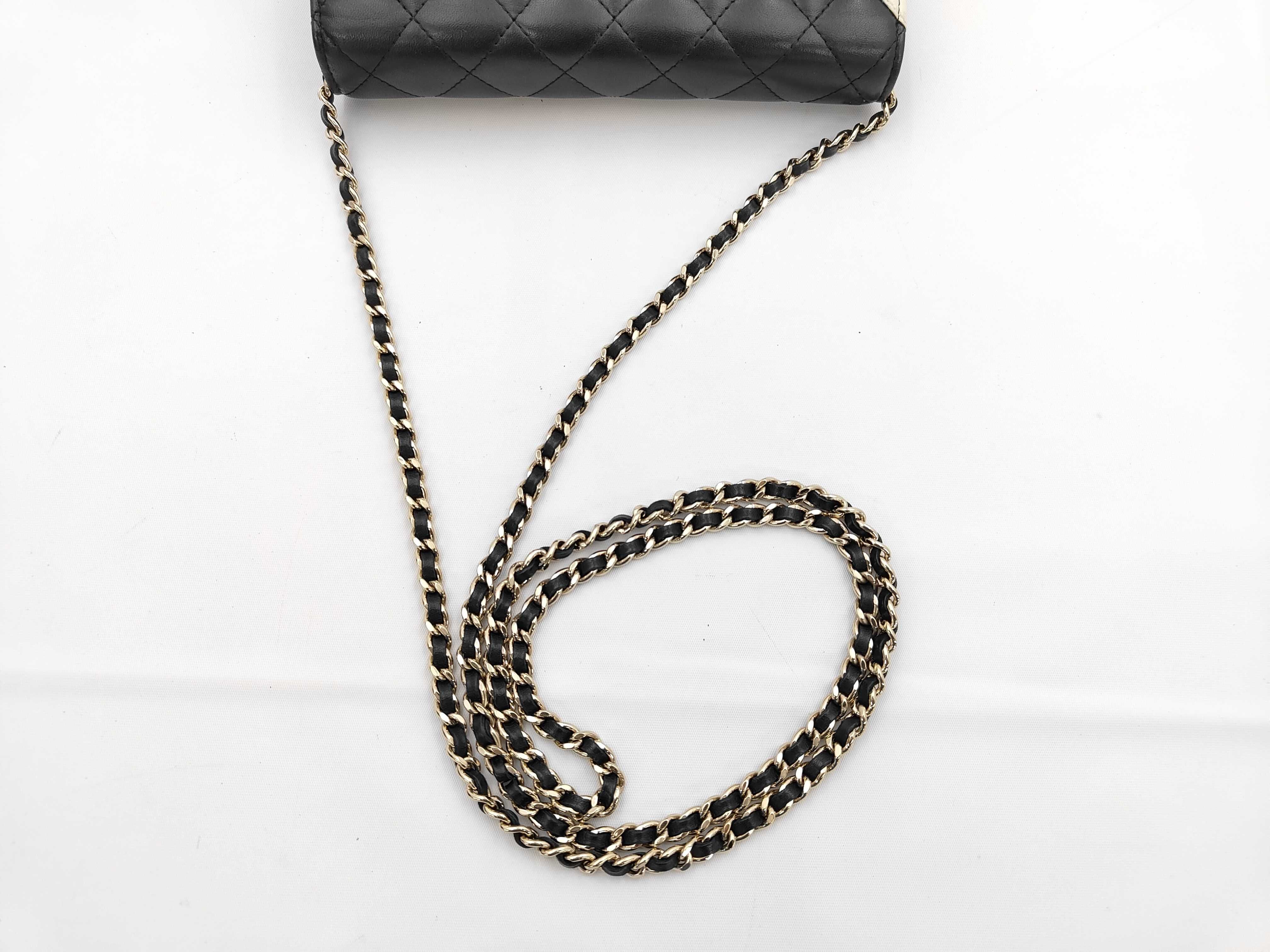 WOC Chain Bag Shoulder Bag — view 3