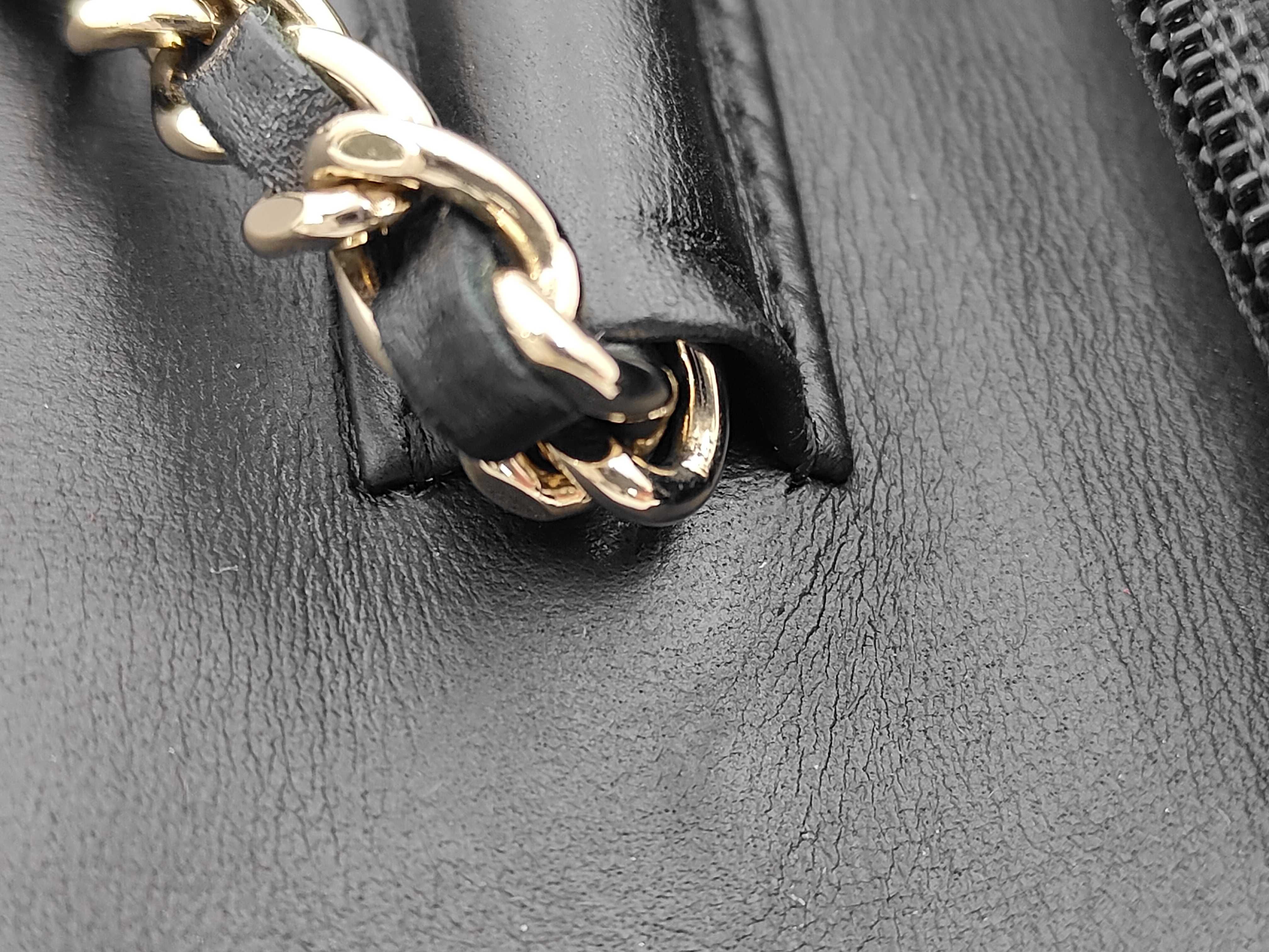 WOC Chain Bag Shoulder Bag — view 7