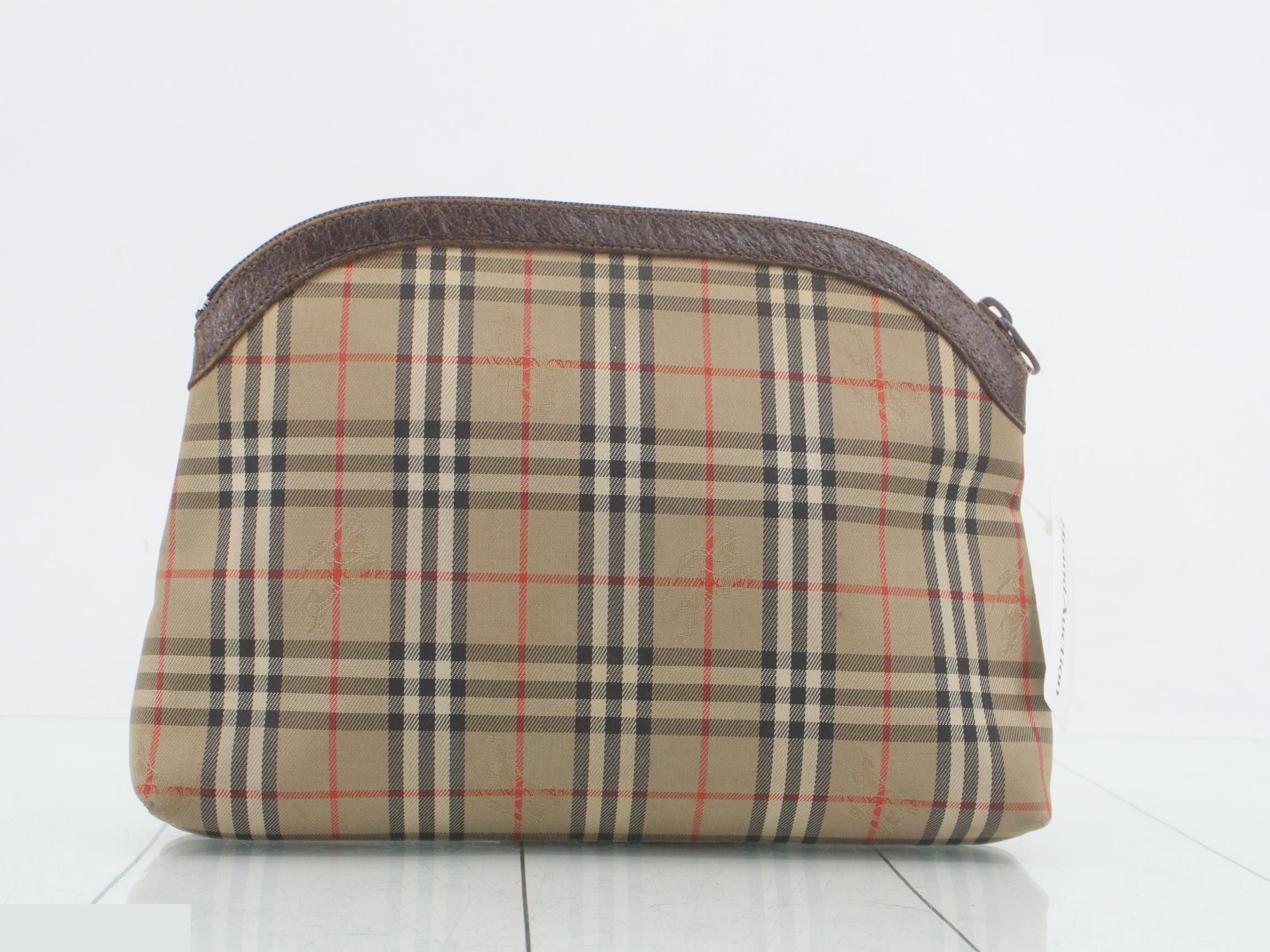 pouch — view 2