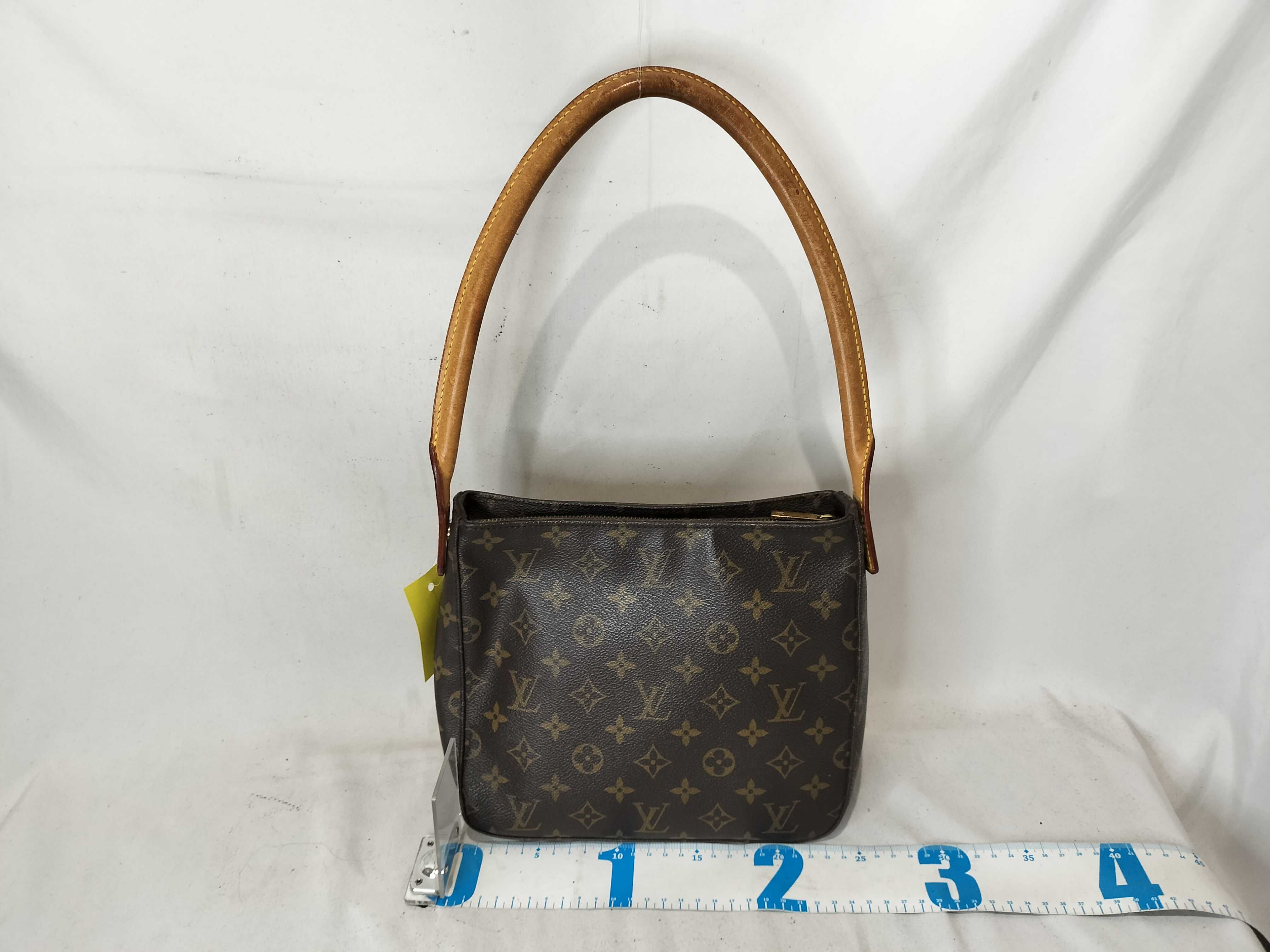 Monogram M51146 Looping MM*1 Handbag — view 2