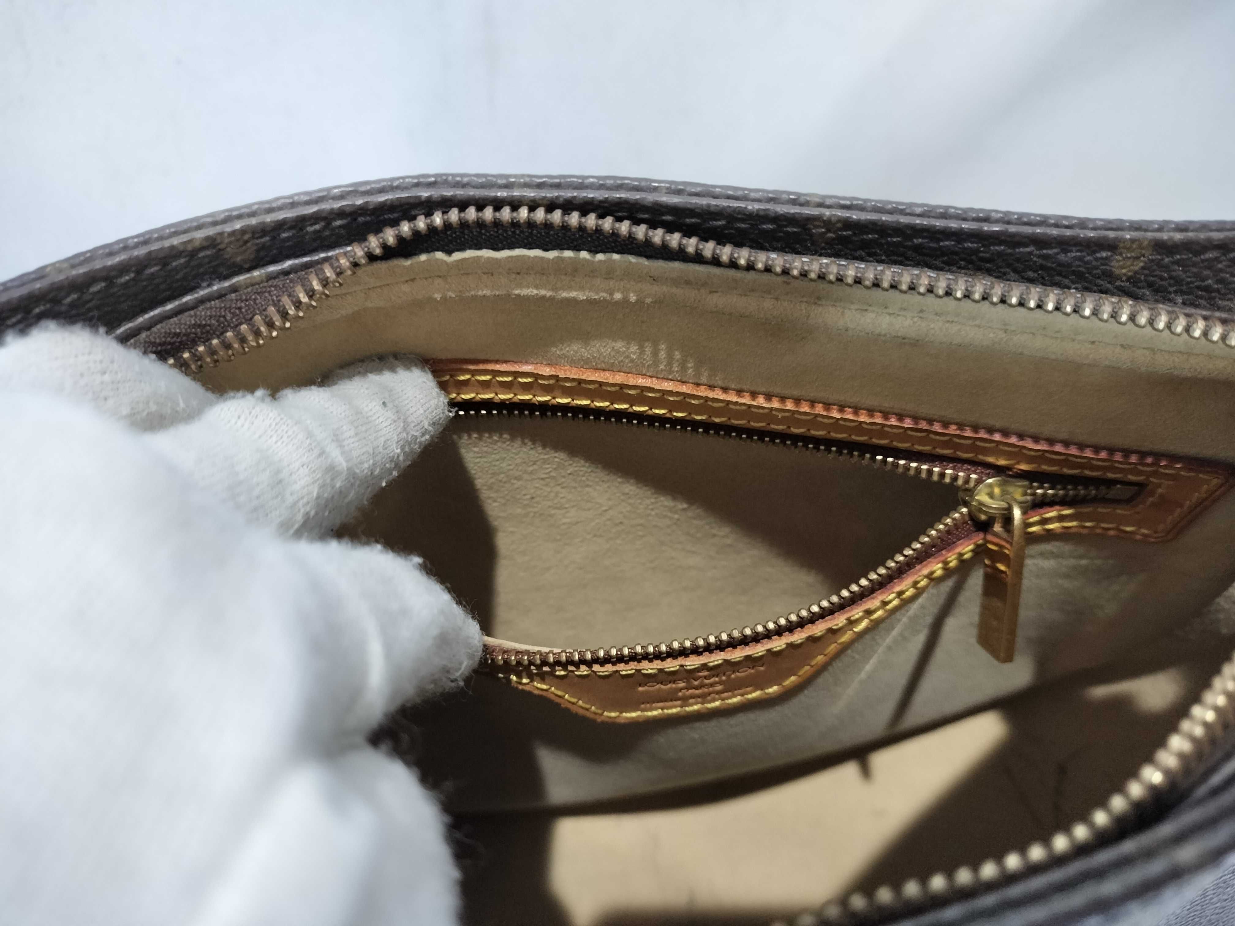 Monogram M51146 Looping MM*1 Handbag — view 10