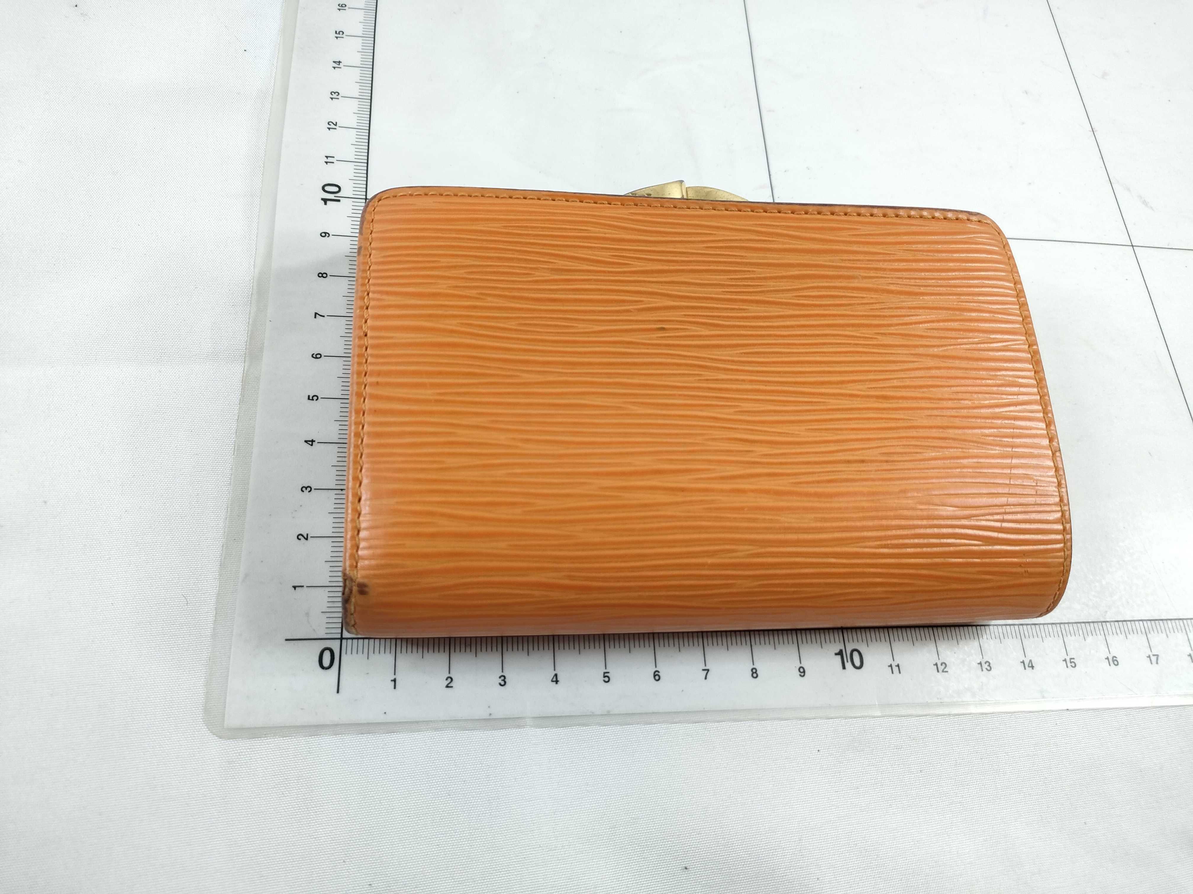 Epi / Epi / Folding Wallet / Leather Wallet — view 2