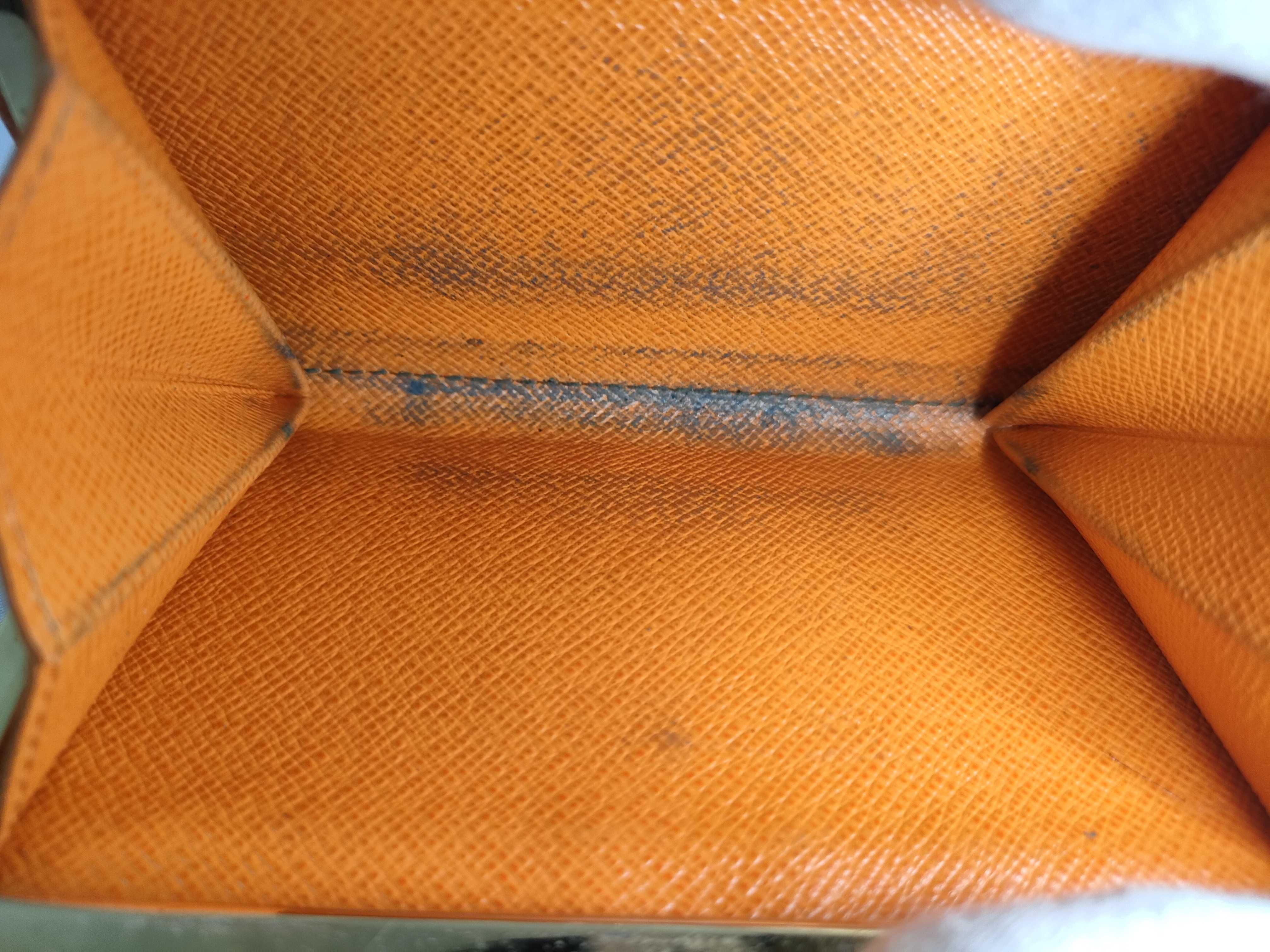 Epi / Epi / Folding Wallet / Leather Wallet — view 13