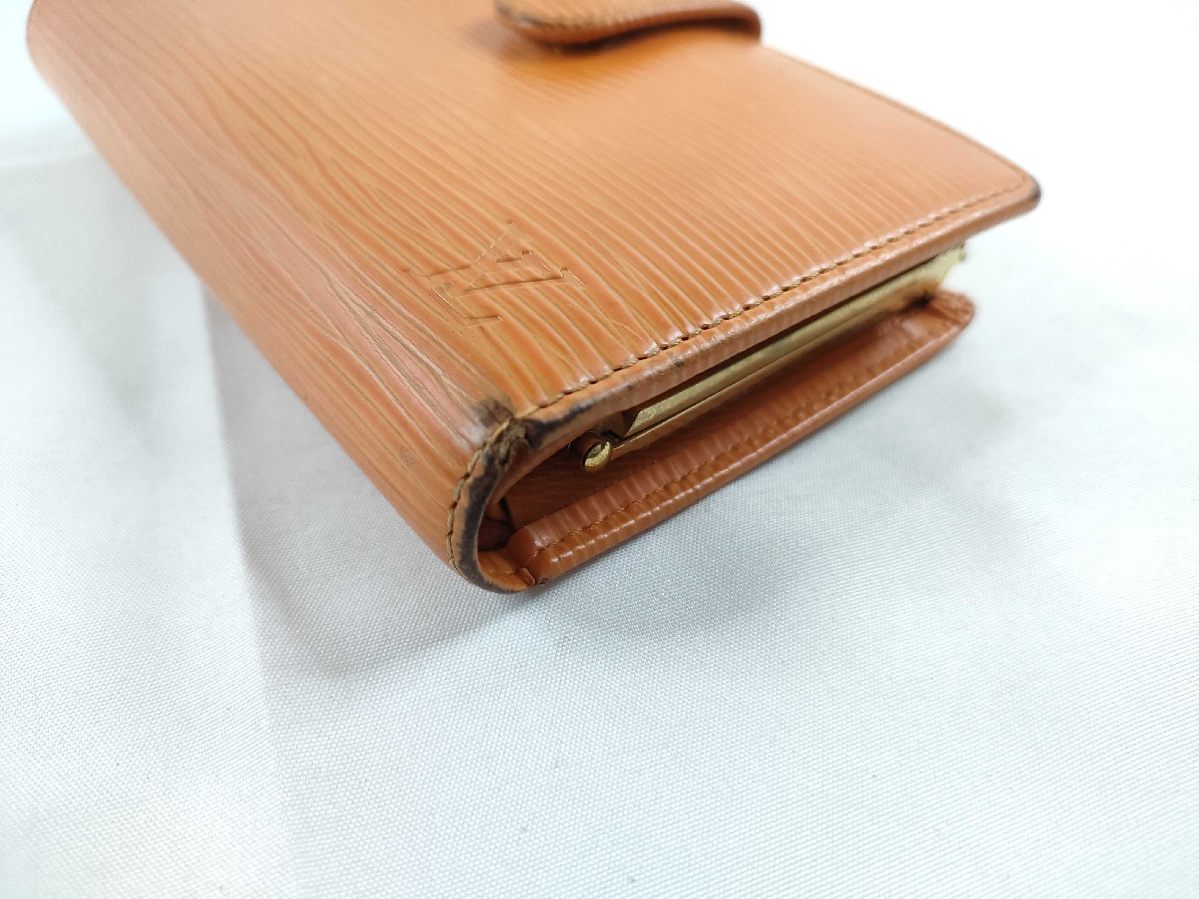 Epi / Epi / Folding Wallet / Leather Wallet — view 3