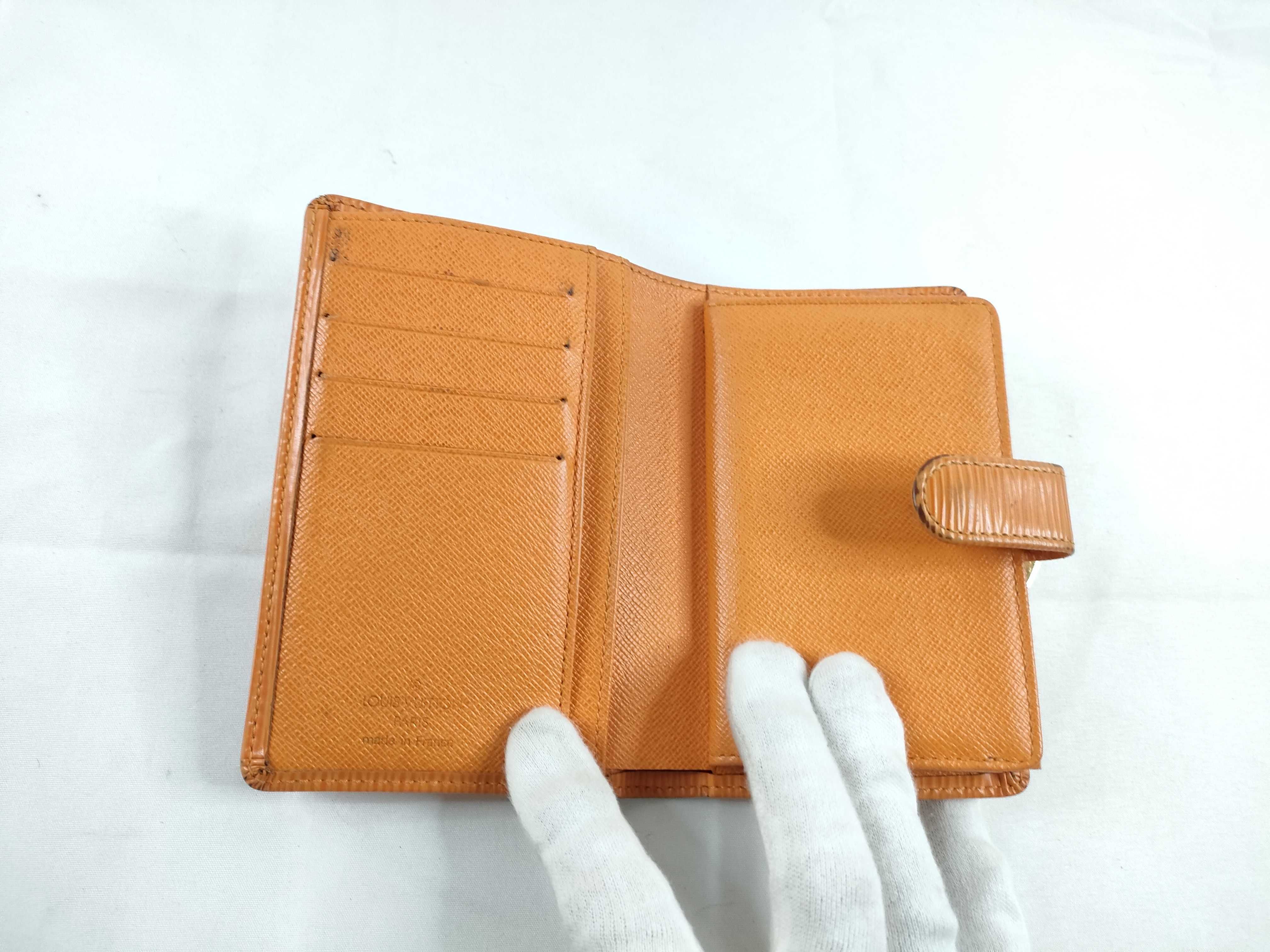 Epi / Epi / Folding Wallet / Leather Wallet — view 8